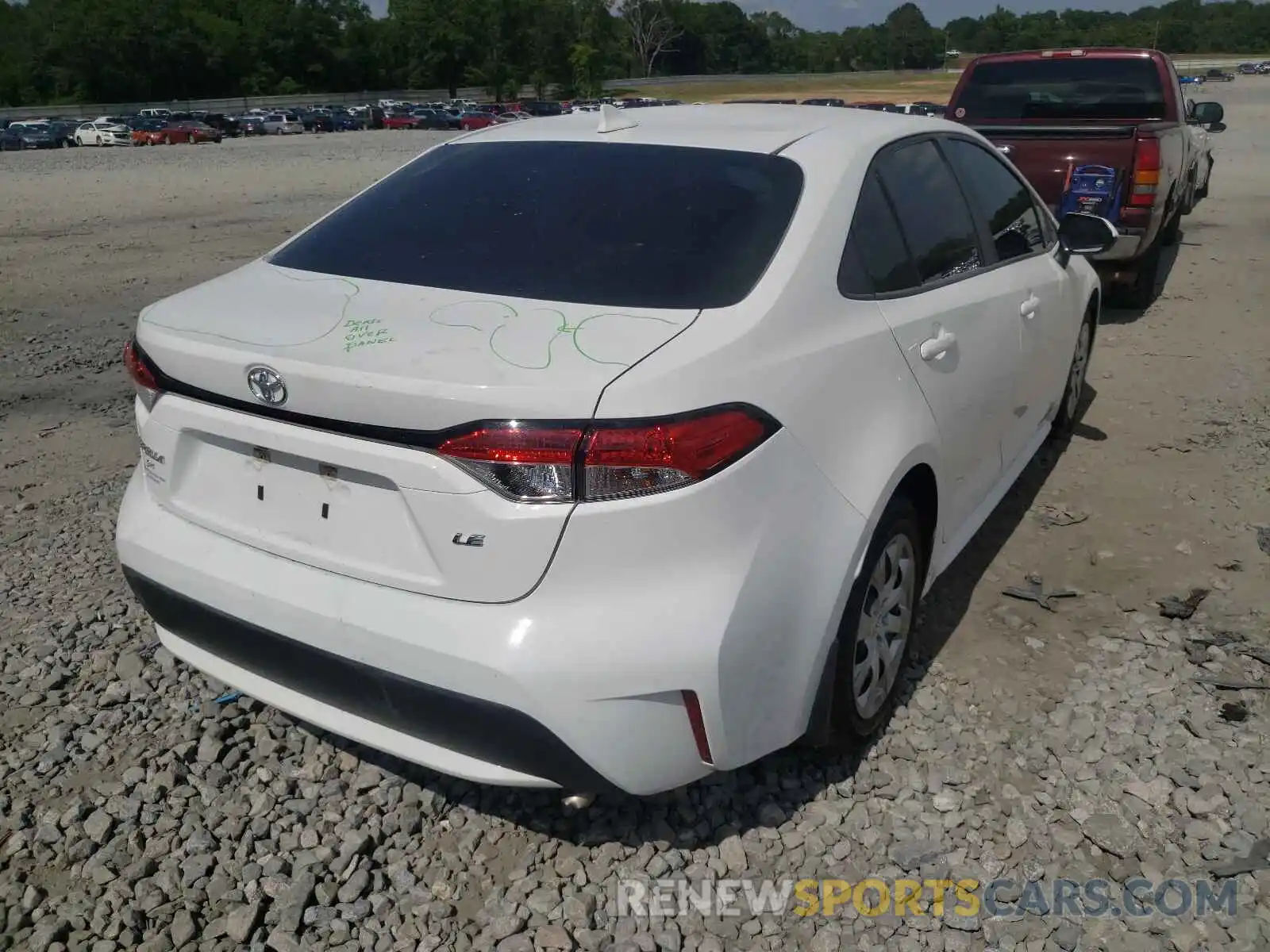 4 Photograph of a damaged car 5YFEPRAE0LP089157 TOYOTA COROLLA 2020