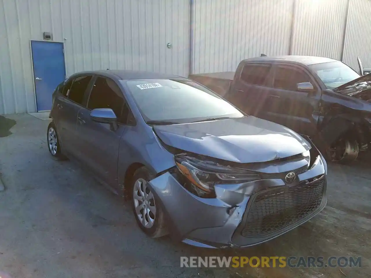 1 Photograph of a damaged car 5YFEPRAE0LP089627 TOYOTA COROLLA 2020