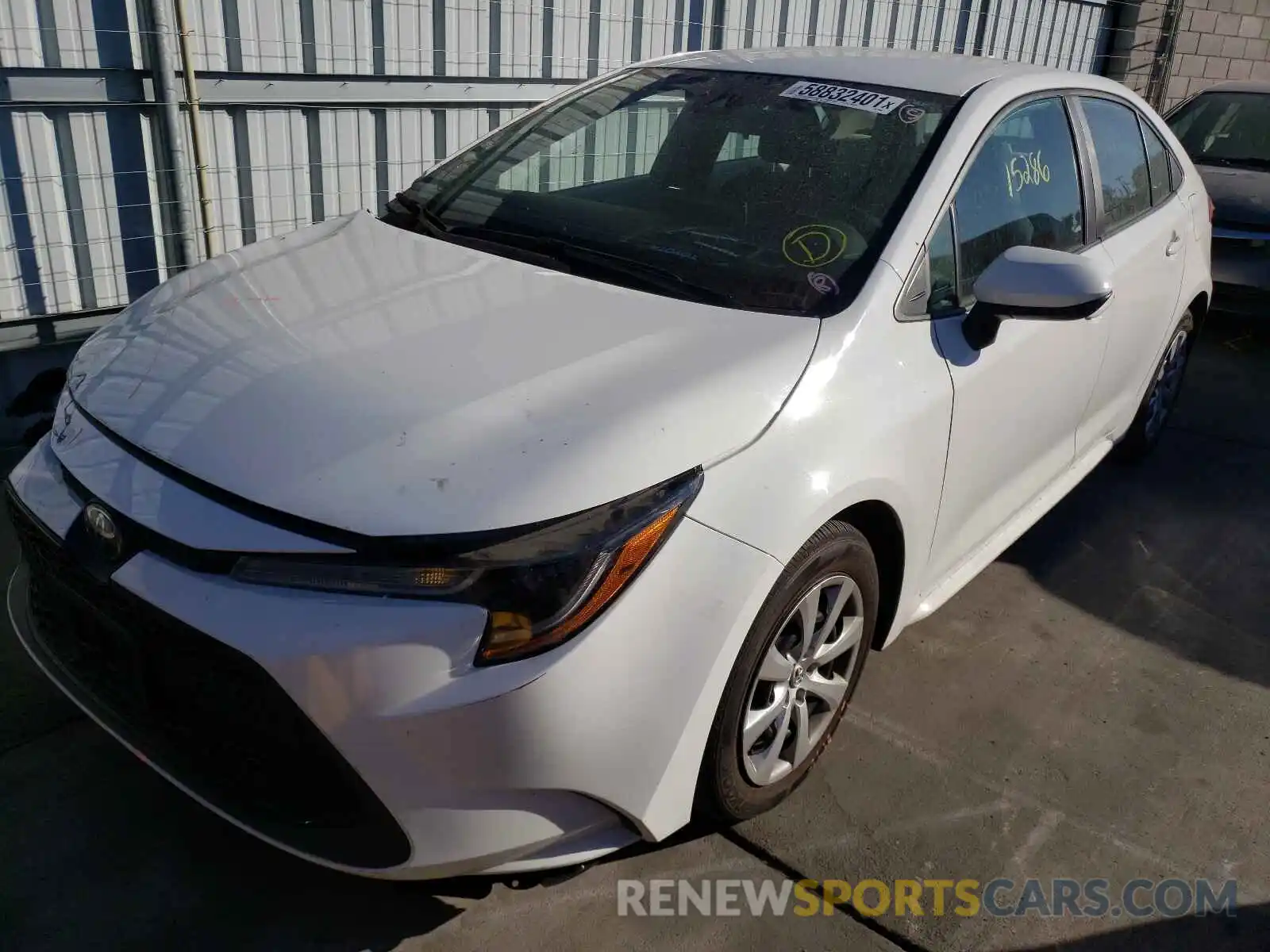 2 Photograph of a damaged car 5YFEPRAE0LP090034 TOYOTA COROLLA 2020