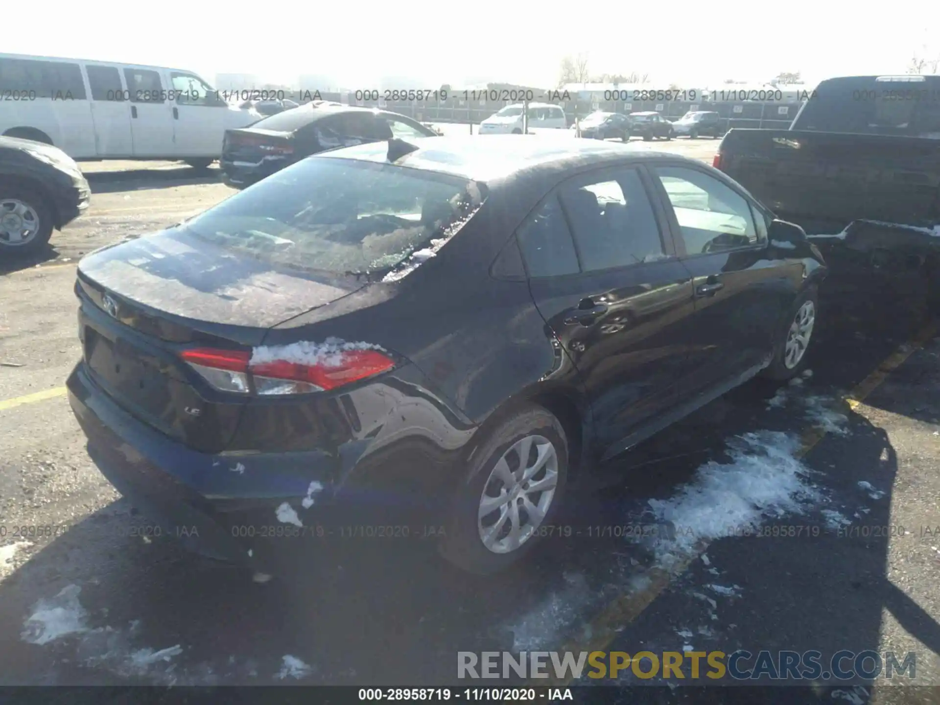 4 Photograph of a damaged car 5YFEPRAE0LP090583 TOYOTA COROLLA 2020