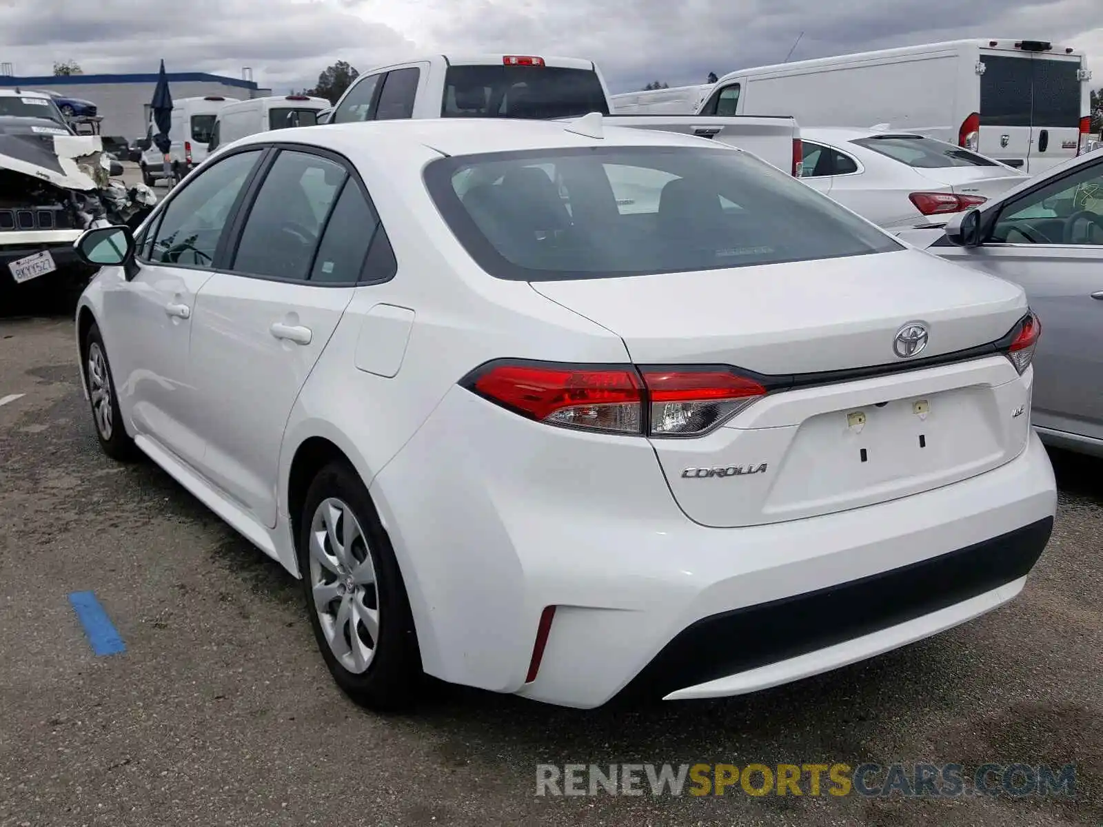 3 Photograph of a damaged car 5YFEPRAE0LP092253 TOYOTA COROLLA 2020