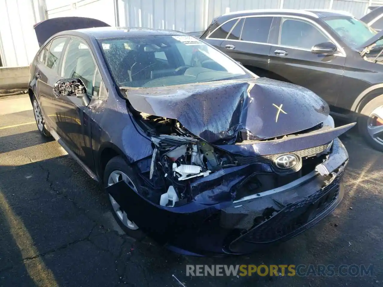 1 Photograph of a damaged car 5YFEPRAE0LP092365 TOYOTA COROLLA 2020