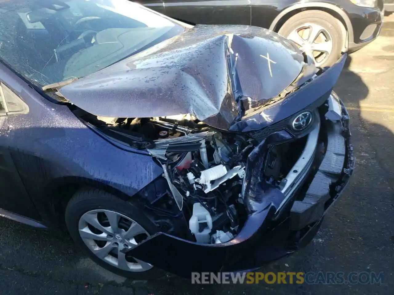 9 Photograph of a damaged car 5YFEPRAE0LP092365 TOYOTA COROLLA 2020