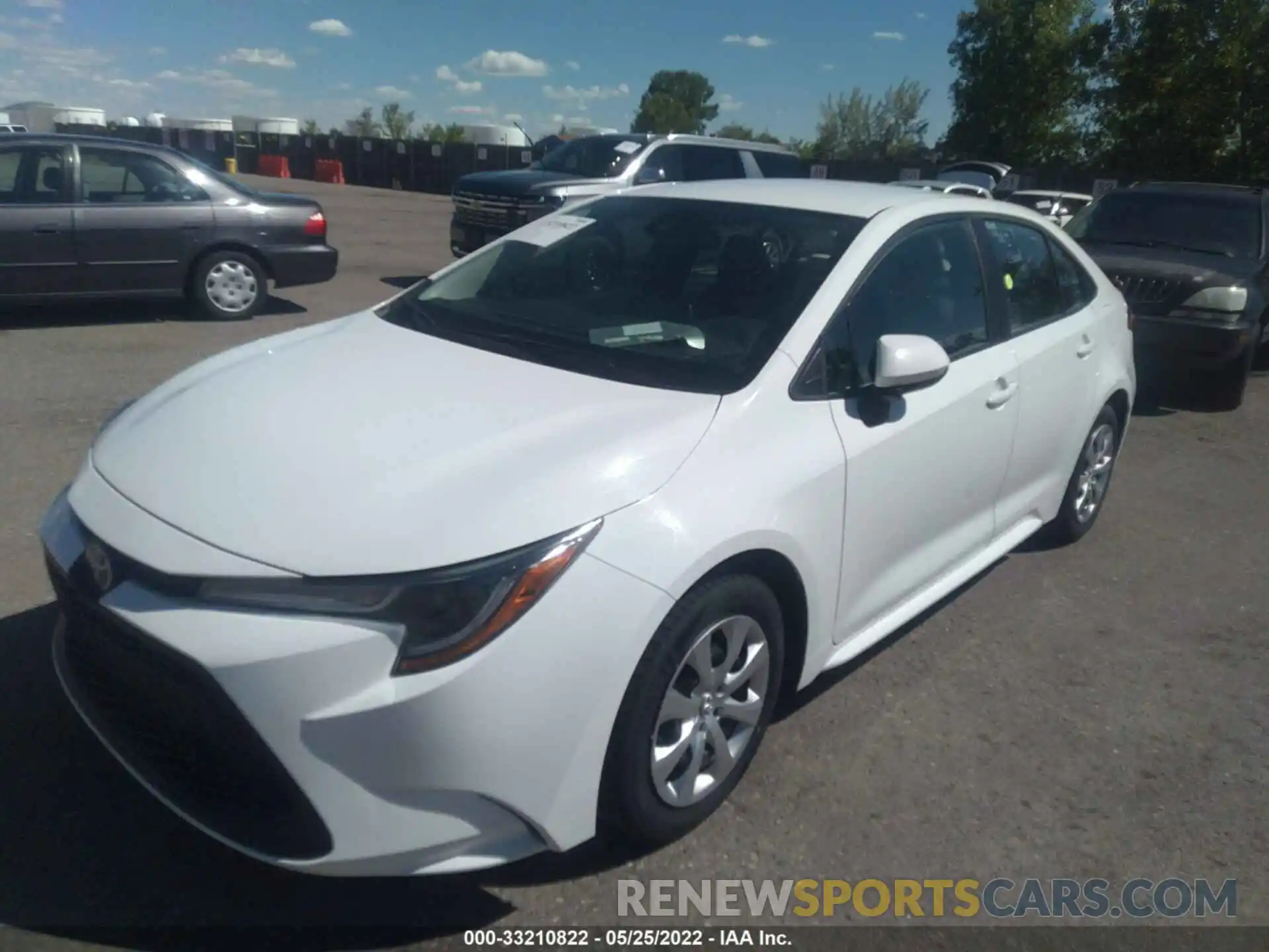 2 Photograph of a damaged car 5YFEPRAE0LP092950 TOYOTA COROLLA 2020