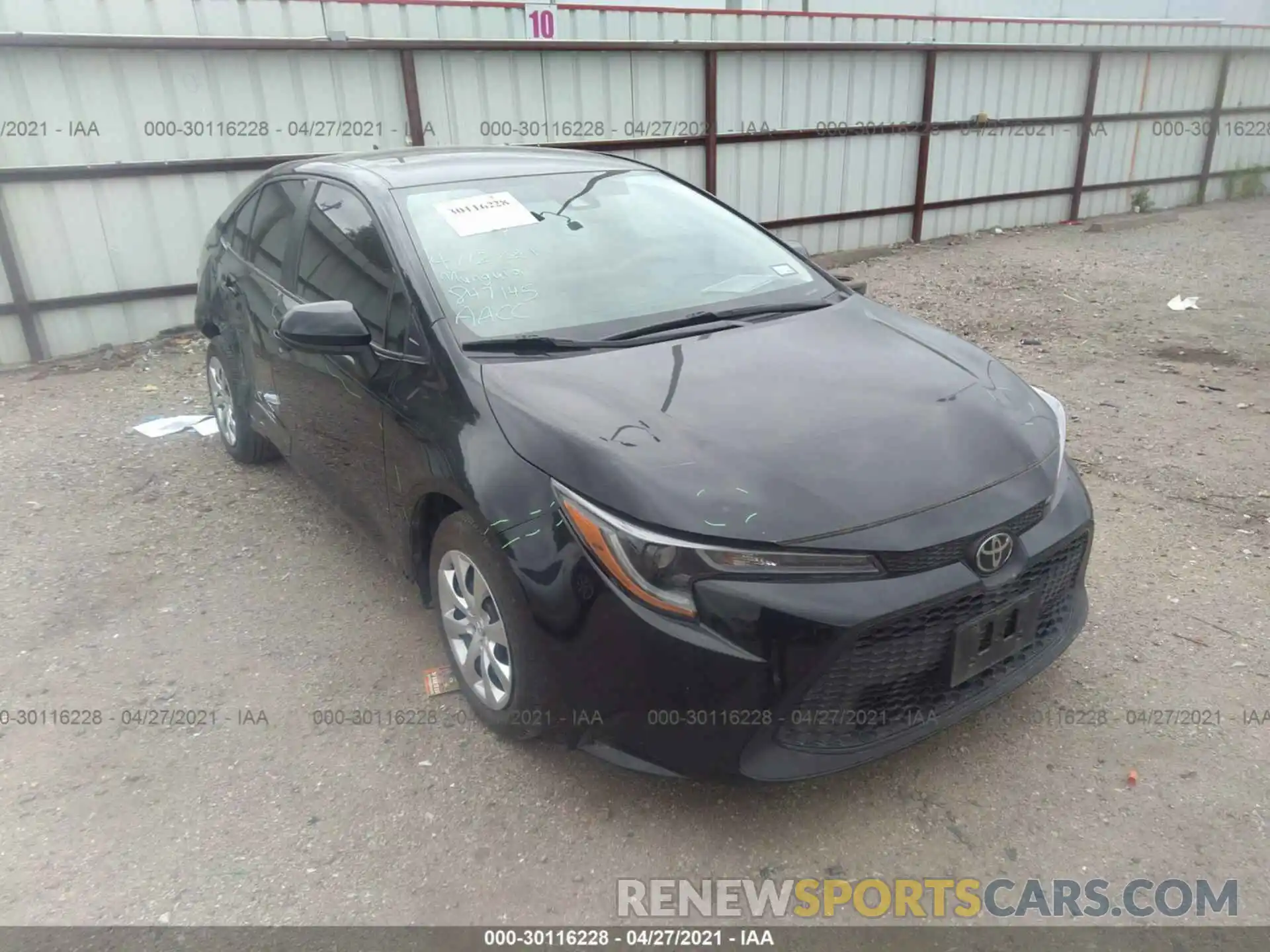 1 Photograph of a damaged car 5YFEPRAE0LP095797 TOYOTA COROLLA 2020