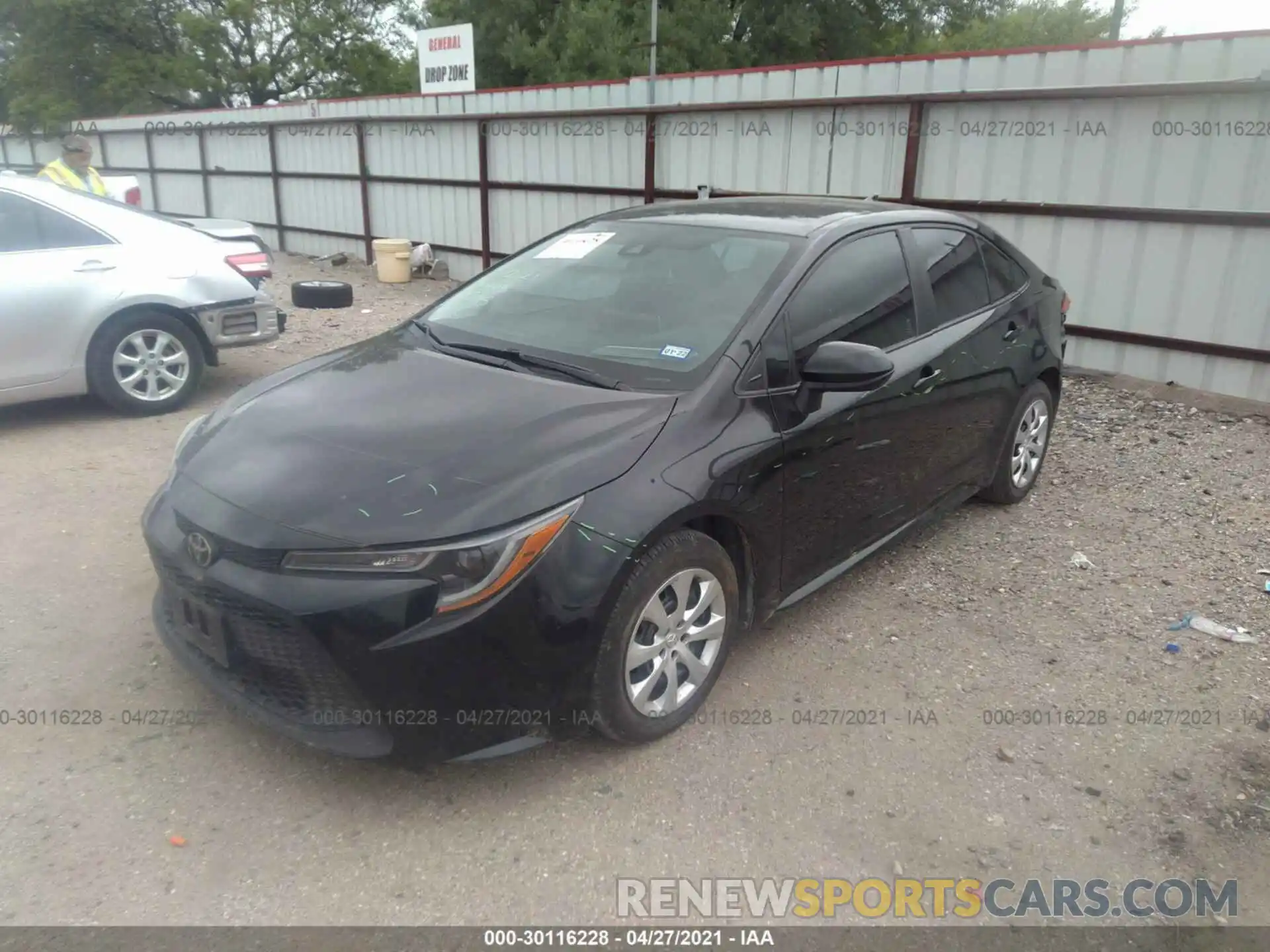 2 Photograph of a damaged car 5YFEPRAE0LP095797 TOYOTA COROLLA 2020