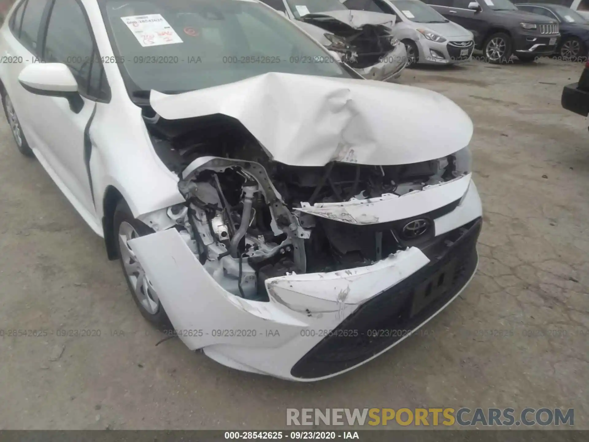 6 Photograph of a damaged car 5YFEPRAE0LP096013 TOYOTA COROLLA 2020