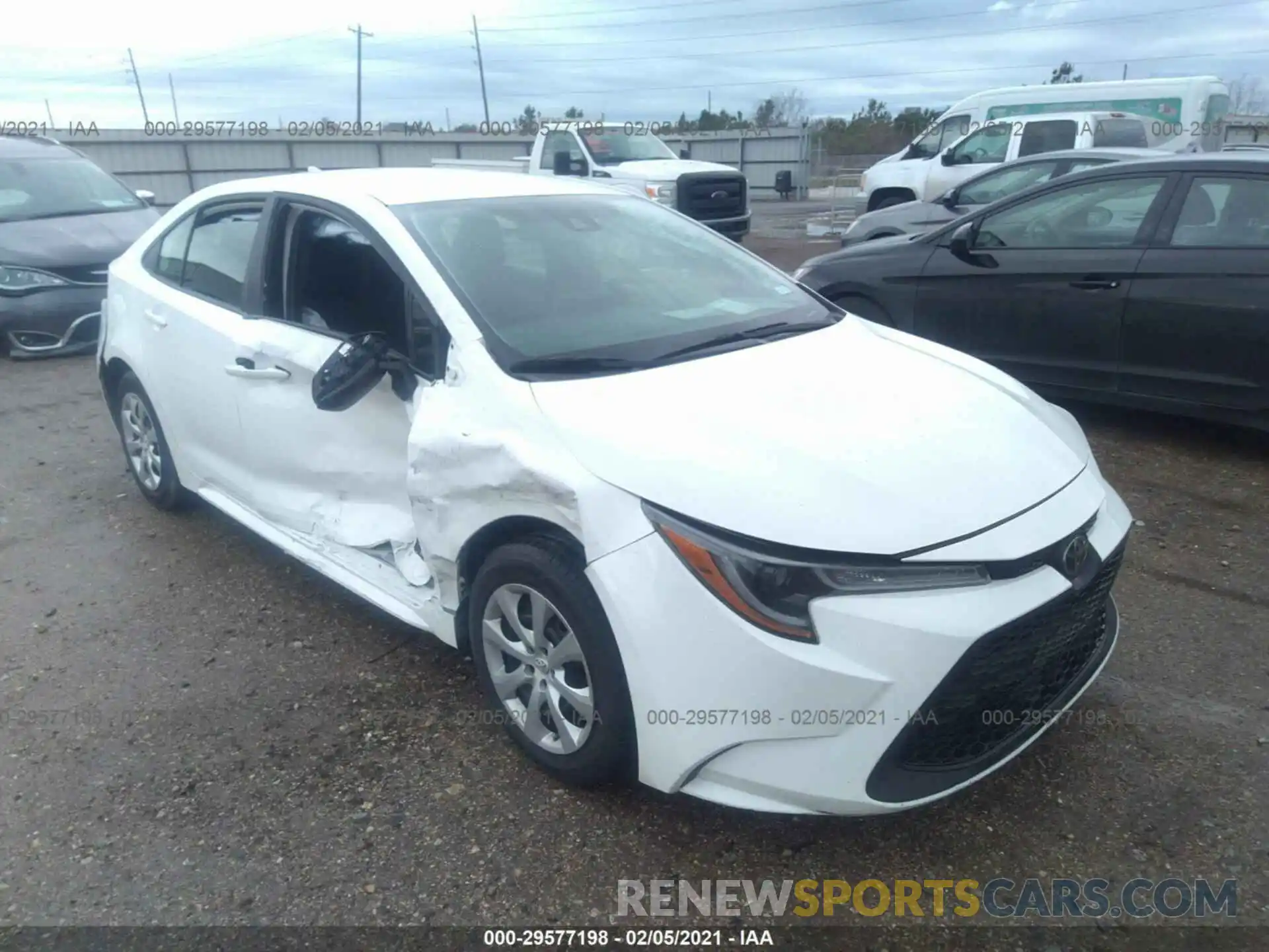 1 Photograph of a damaged car 5YFEPRAE0LP096982 TOYOTA COROLLA 2020