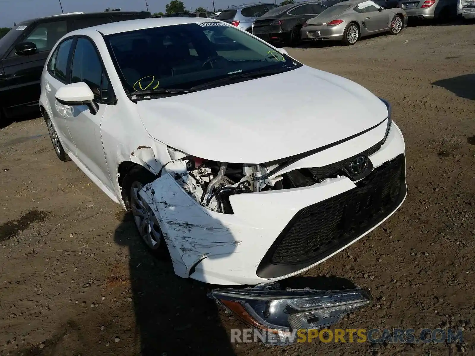 1 Photograph of a damaged car 5YFEPRAE0LP097274 TOYOTA COROLLA 2020