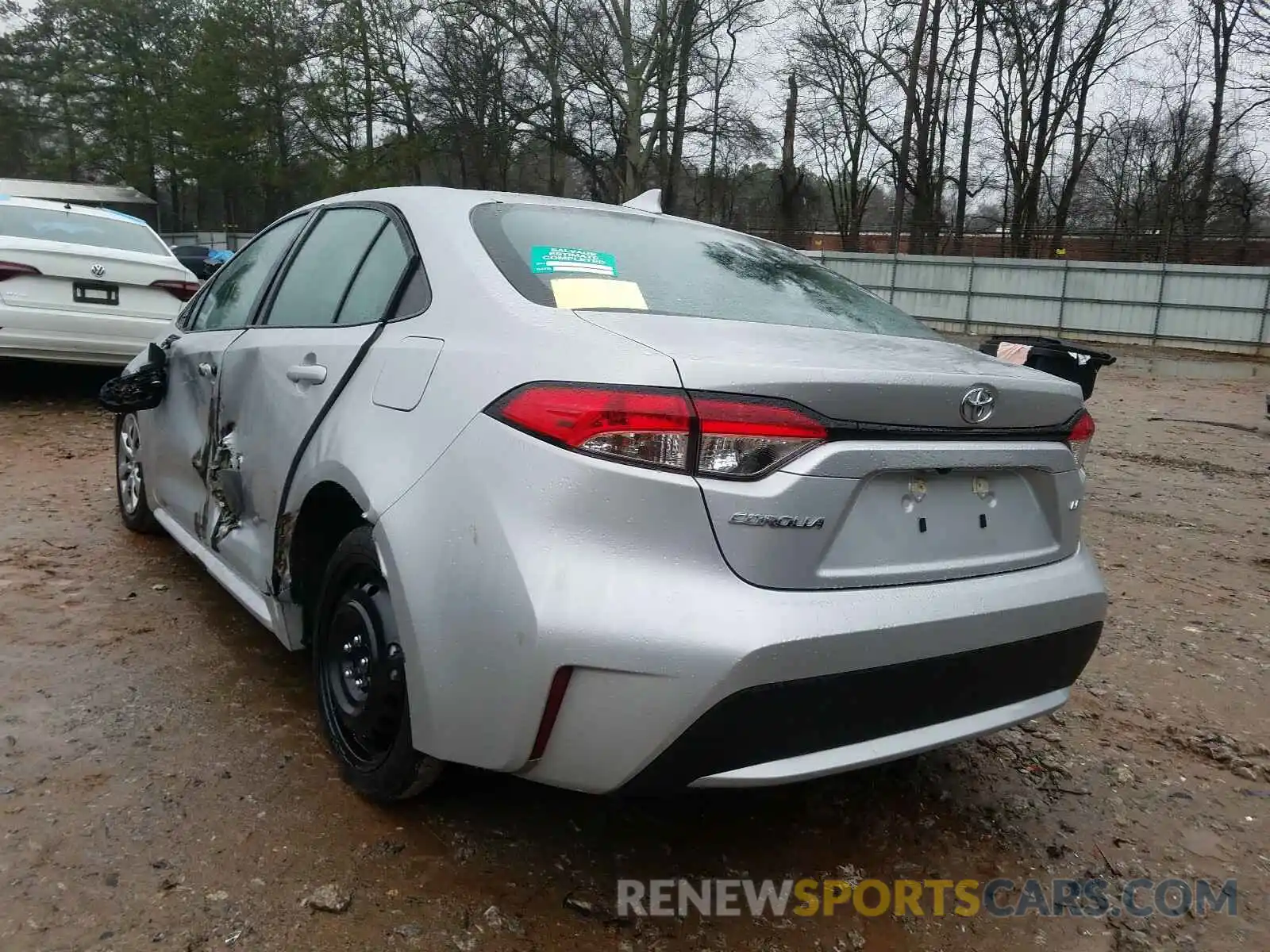 3 Photograph of a damaged car 5YFEPRAE0LP098814 TOYOTA COROLLA 2020