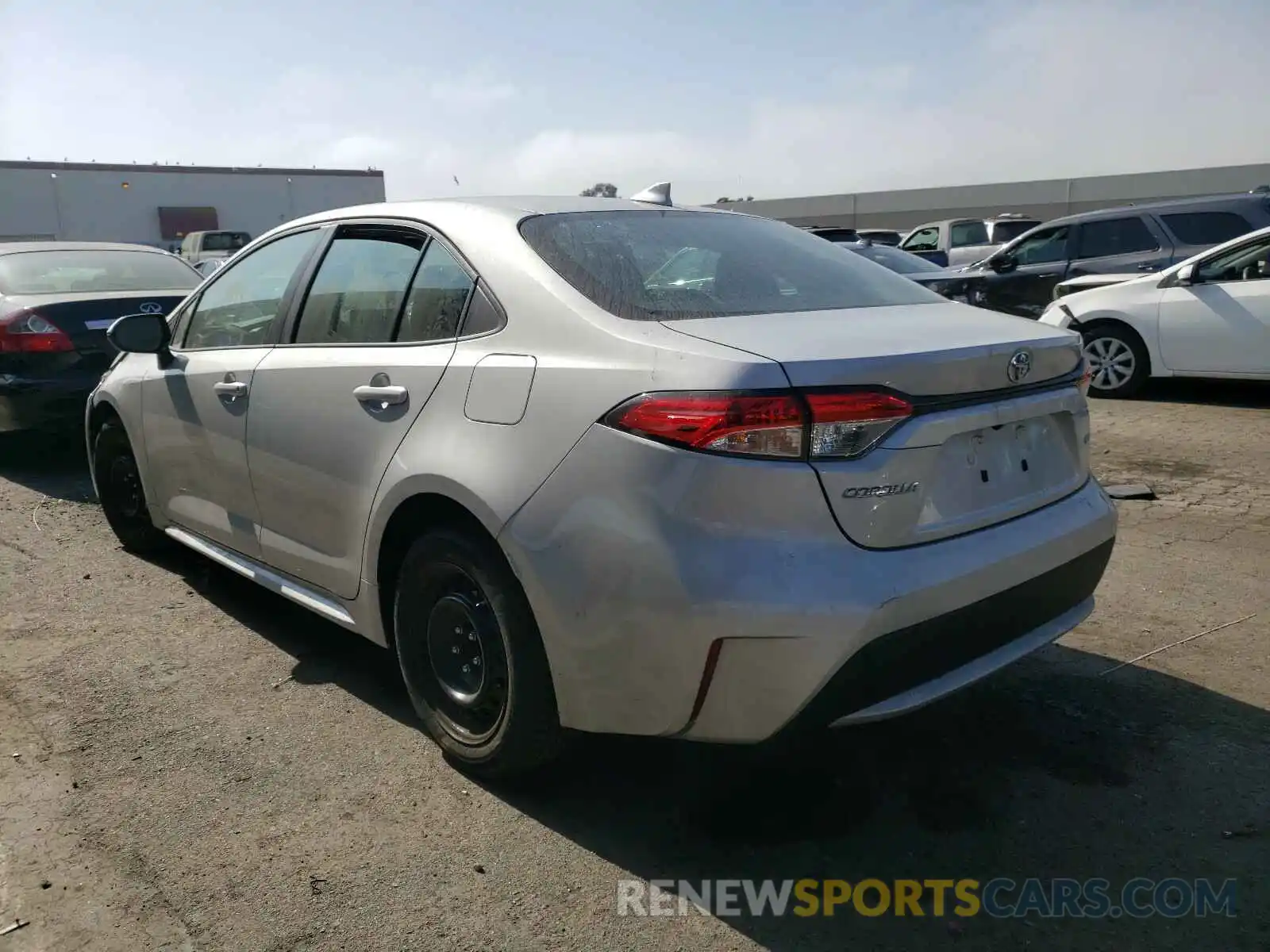 3 Photograph of a damaged car 5YFEPRAE0LP099008 TOYOTA COROLLA 2020