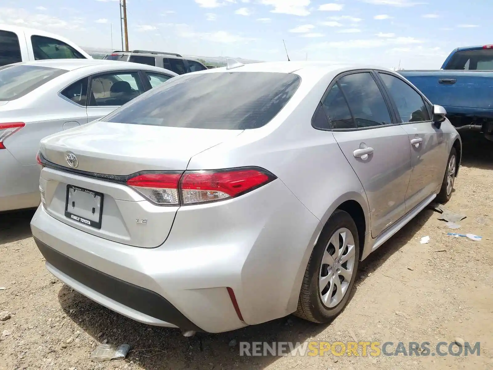 4 Photograph of a damaged car 5YFEPRAE0LP101033 TOYOTA COROLLA 2020