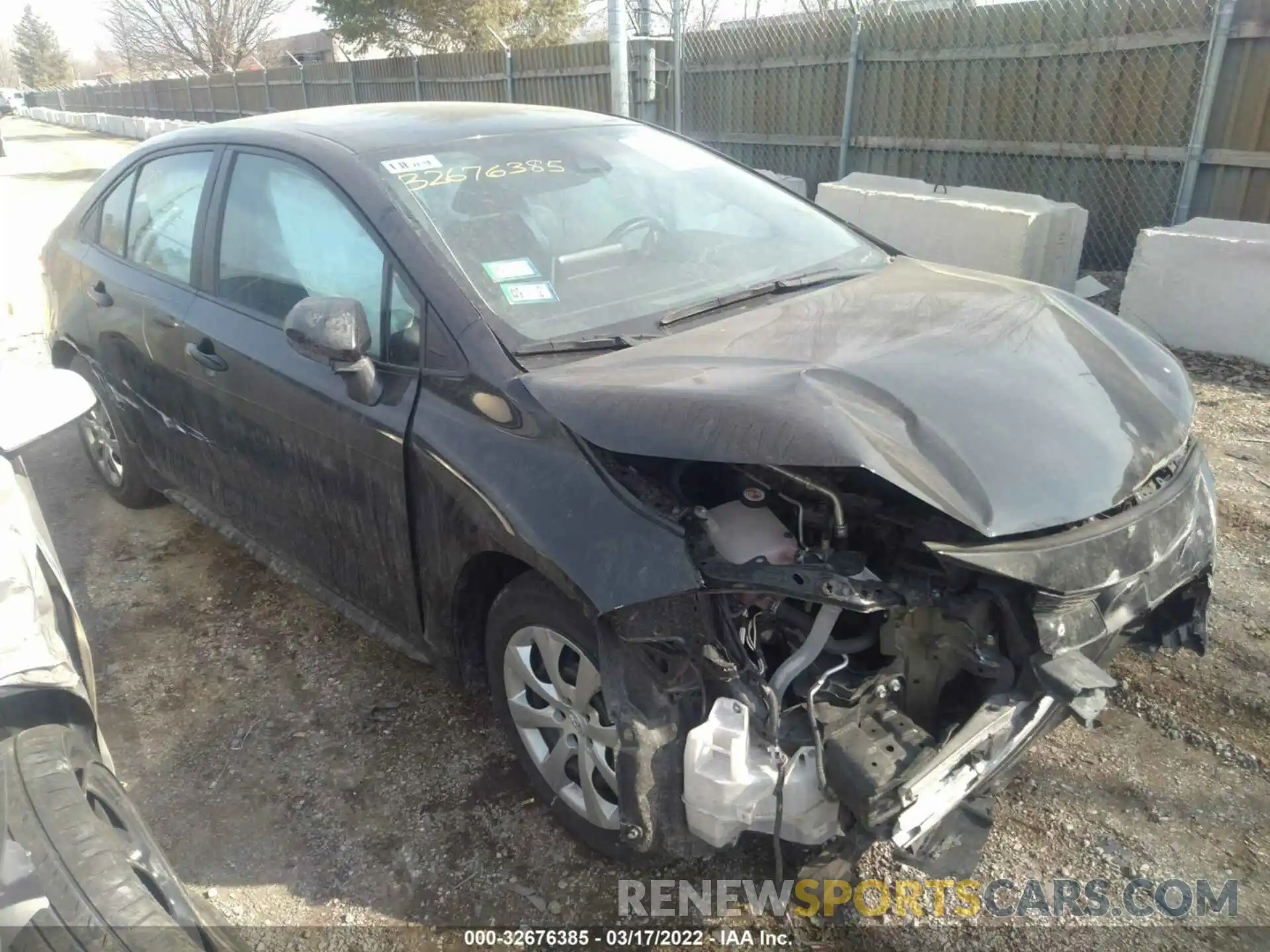 1 Photograph of a damaged car 5YFEPRAE0LP102103 TOYOTA COROLLA 2020