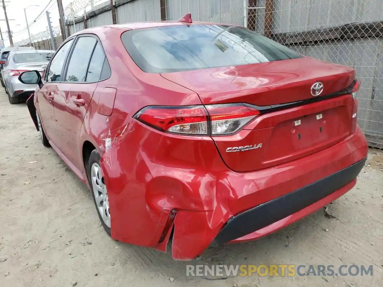 3 Photograph of a damaged car 5YFEPRAE0LP102697 TOYOTA COROLLA 2020