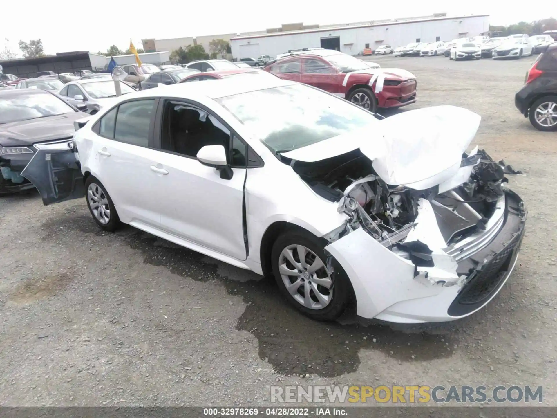 1 Photograph of a damaged car 5YFEPRAE0LP102912 TOYOTA COROLLA 2020