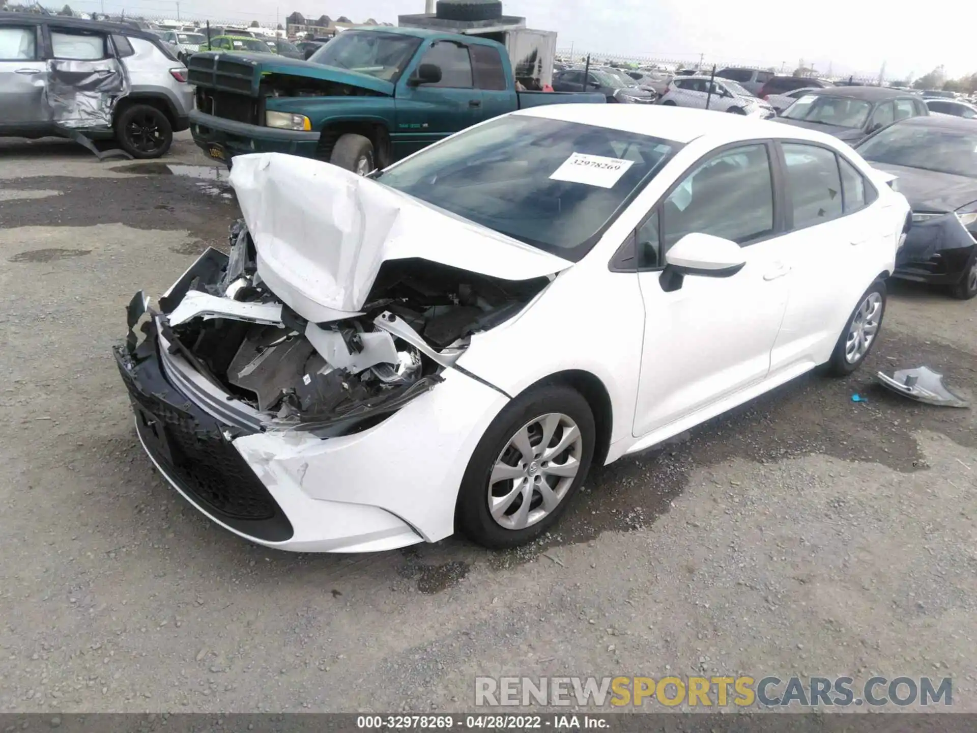 2 Photograph of a damaged car 5YFEPRAE0LP102912 TOYOTA COROLLA 2020