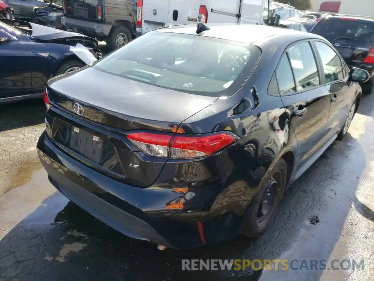 4 Photograph of a damaged car 5YFEPRAE0LP103039 TOYOTA COROLLA 2020