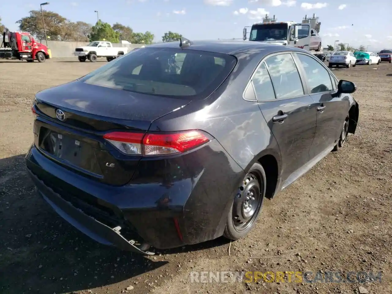 4 Photograph of a damaged car 5YFEPRAE0LP103154 TOYOTA COROLLA 2020