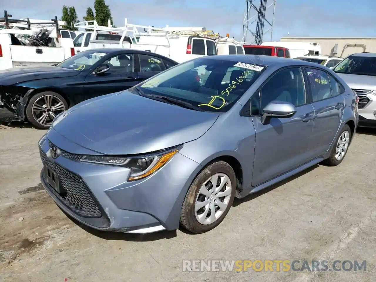 2 Photograph of a damaged car 5YFEPRAE0LP103364 TOYOTA COROLLA 2020