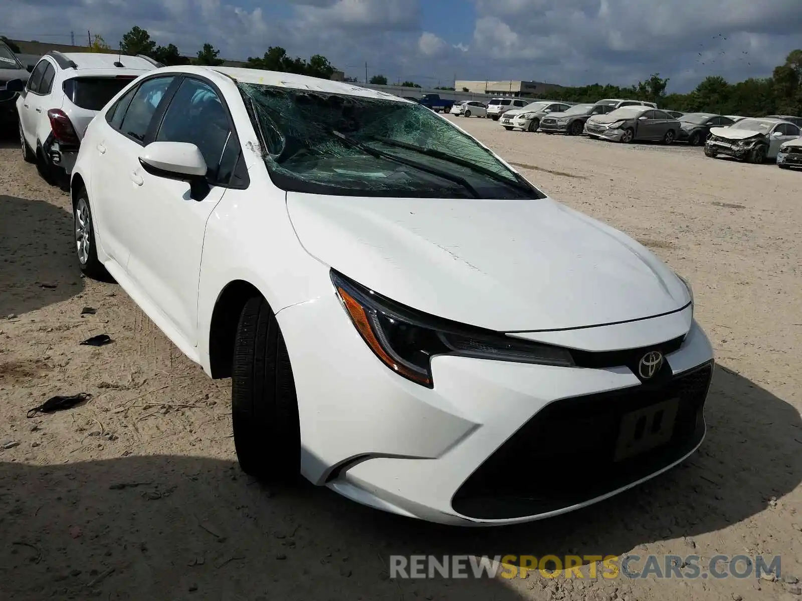 1 Photograph of a damaged car 5YFEPRAE0LP104238 TOYOTA COROLLA 2020