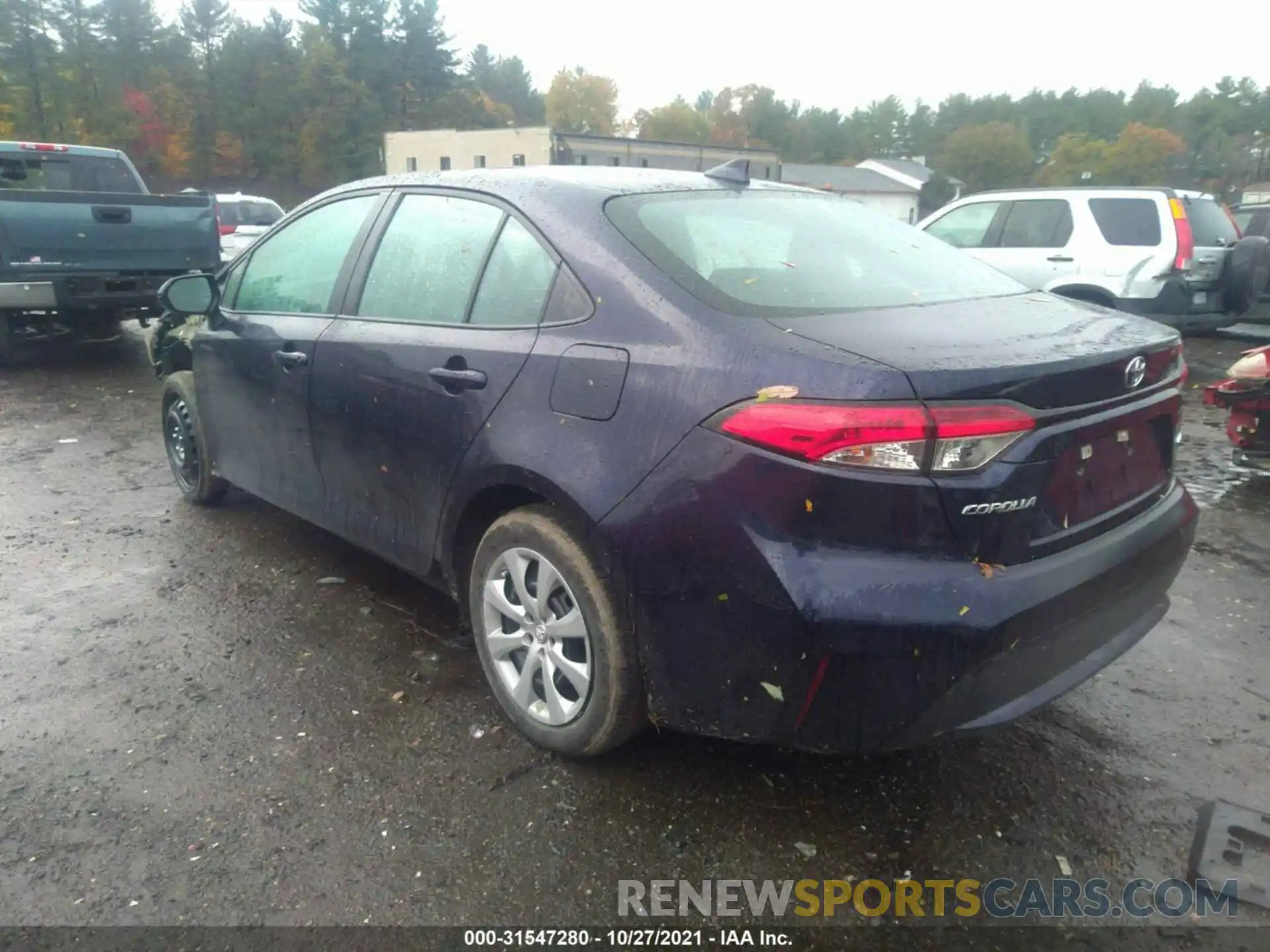 3 Photograph of a damaged car 5YFEPRAE0LP104644 TOYOTA COROLLA 2020