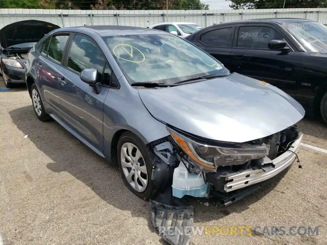 1 Photograph of a damaged car 5YFEPRAE0LP104840 TOYOTA COROLLA 2020