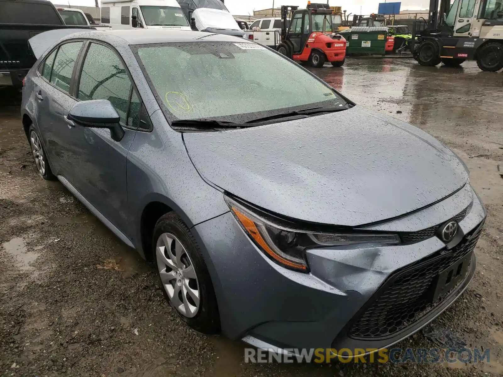 1 Photograph of a damaged car 5YFEPRAE0LP105437 TOYOTA COROLLA 2020