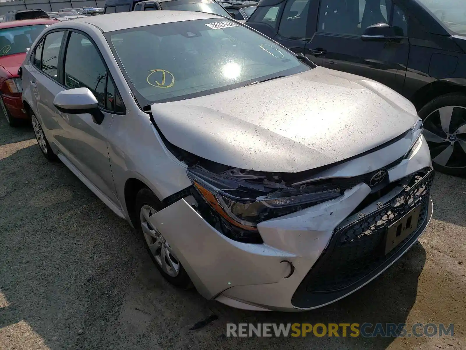 1 Photograph of a damaged car 5YFEPRAE0LP105972 TOYOTA COROLLA 2020