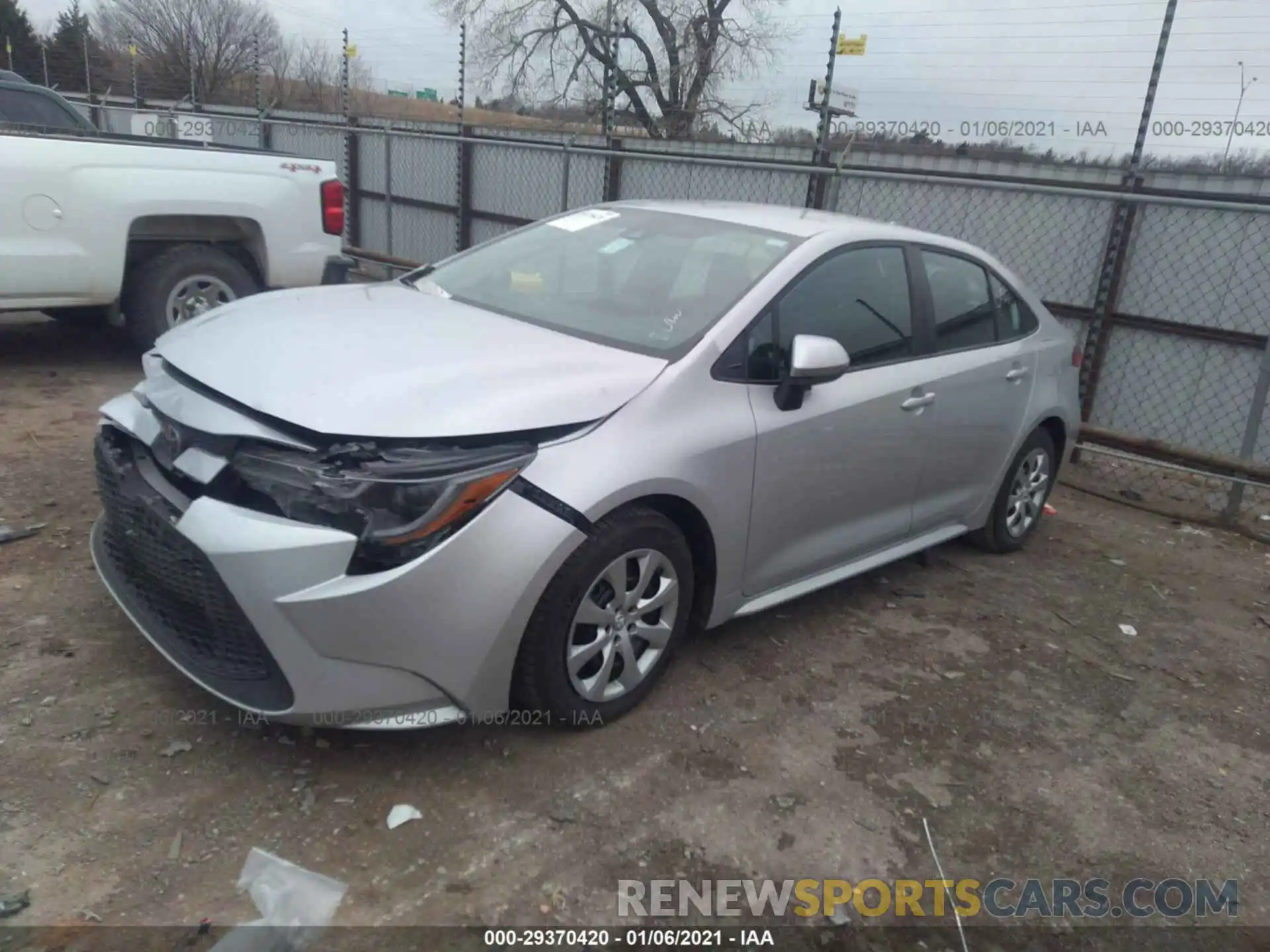 2 Photograph of a damaged car 5YFEPRAE0LP106085 TOYOTA COROLLA 2020