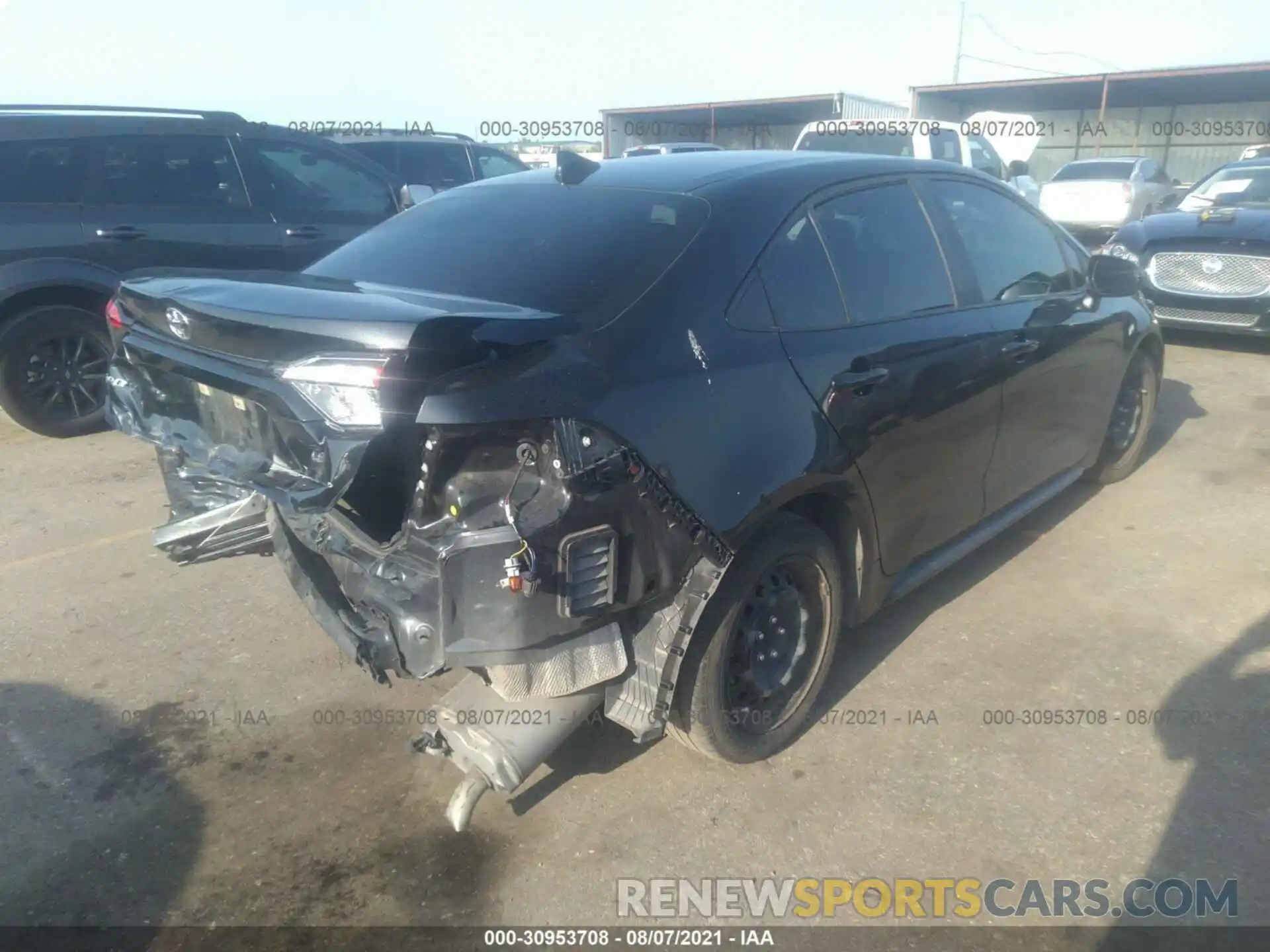 4 Photograph of a damaged car 5YFEPRAE0LP106278 TOYOTA COROLLA 2020