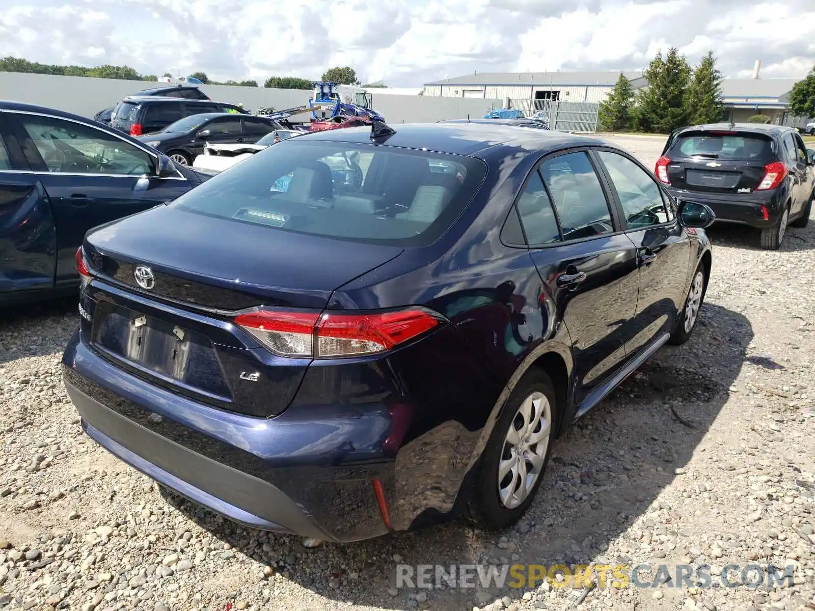 4 Photograph of a damaged car 5YFEPRAE0LP106314 TOYOTA COROLLA 2020