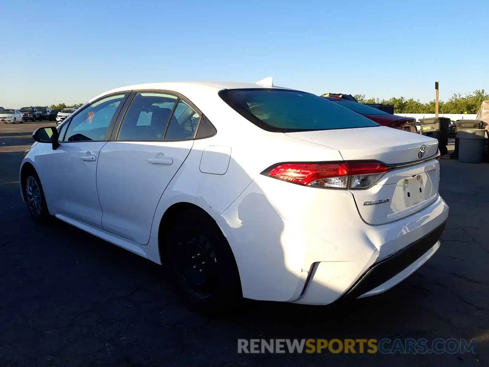 3 Photograph of a damaged car 5YFEPRAE0LP106491 TOYOTA COROLLA 2020