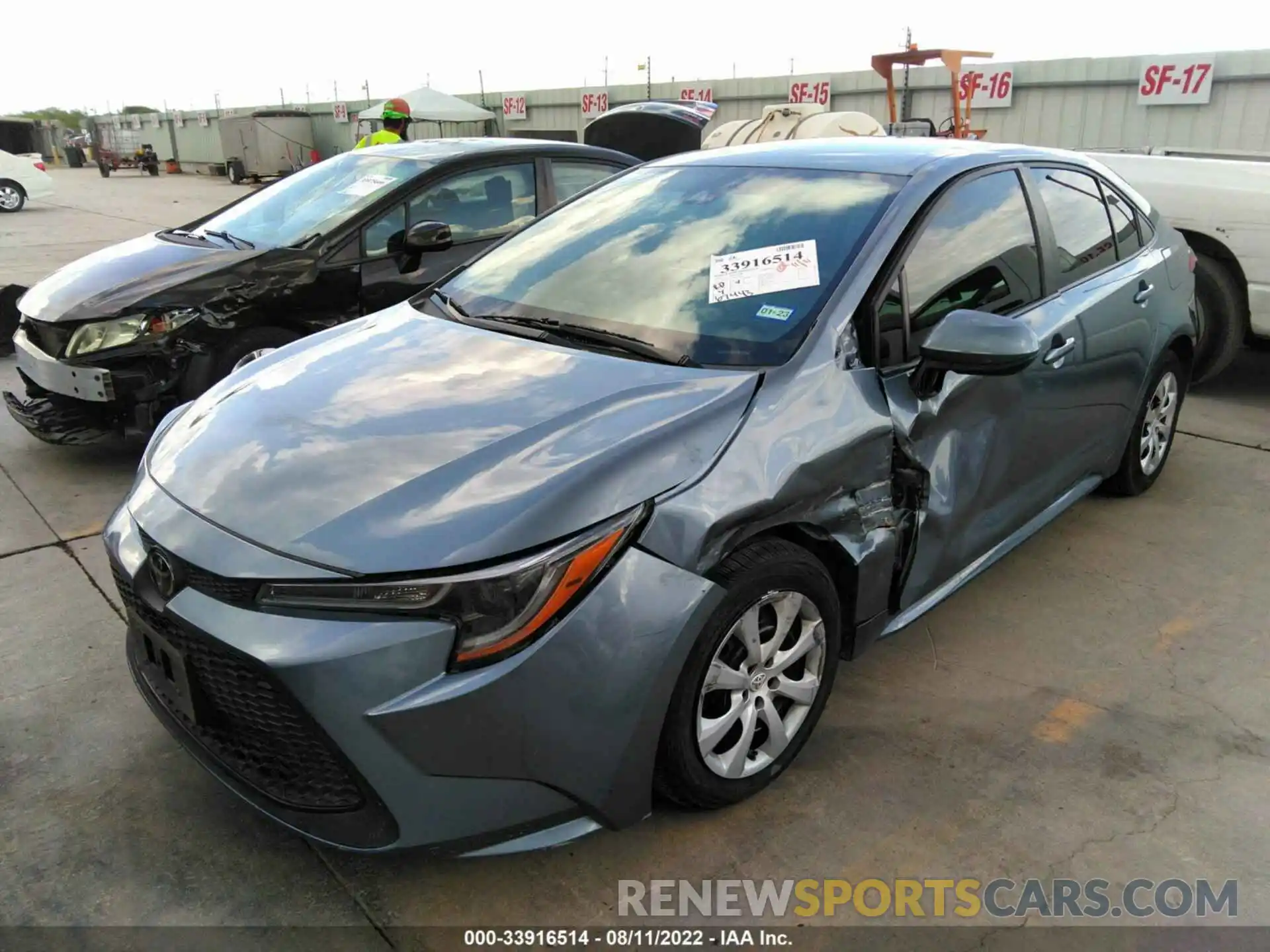 6 Photograph of a damaged car 5YFEPRAE0LP106569 TOYOTA COROLLA 2020