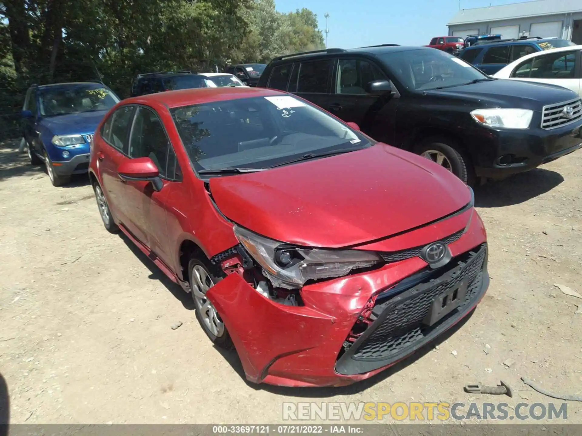 1 Photograph of a damaged car 5YFEPRAE0LP106653 TOYOTA COROLLA 2020