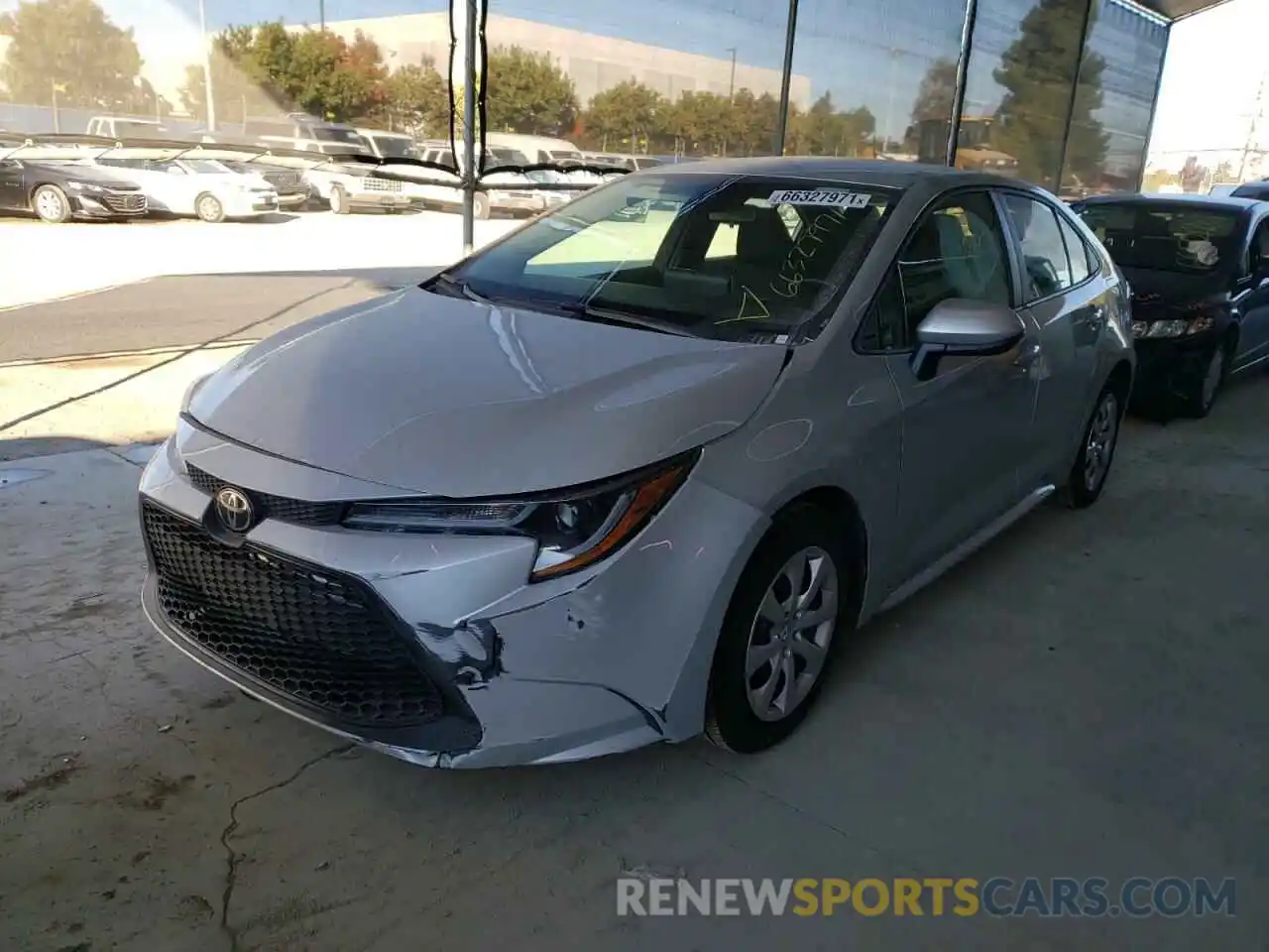 2 Photograph of a damaged car 5YFEPRAE0LP107107 TOYOTA COROLLA 2020