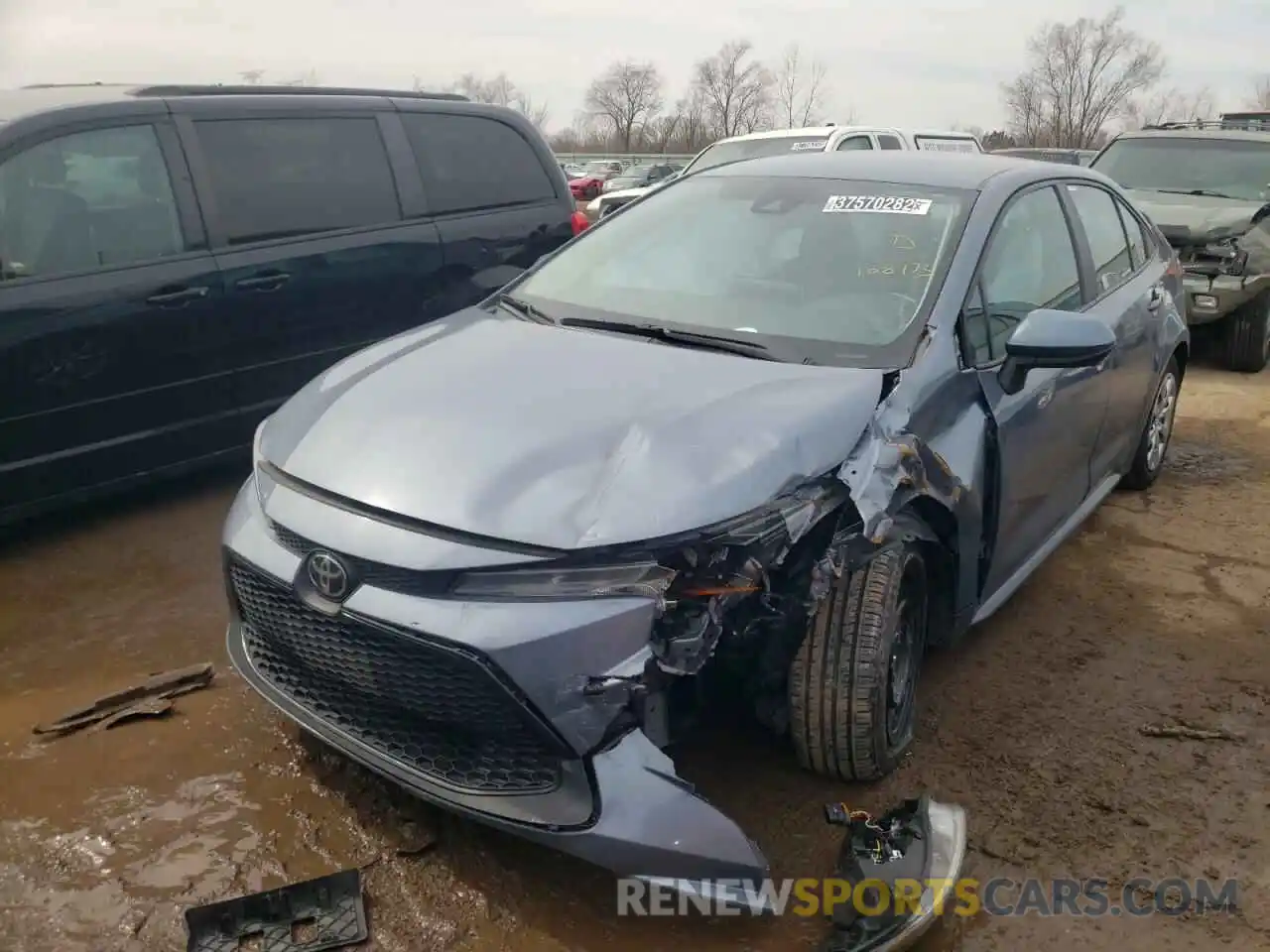 2 Photograph of a damaged car 5YFEPRAE0LP108175 TOYOTA COROLLA 2020