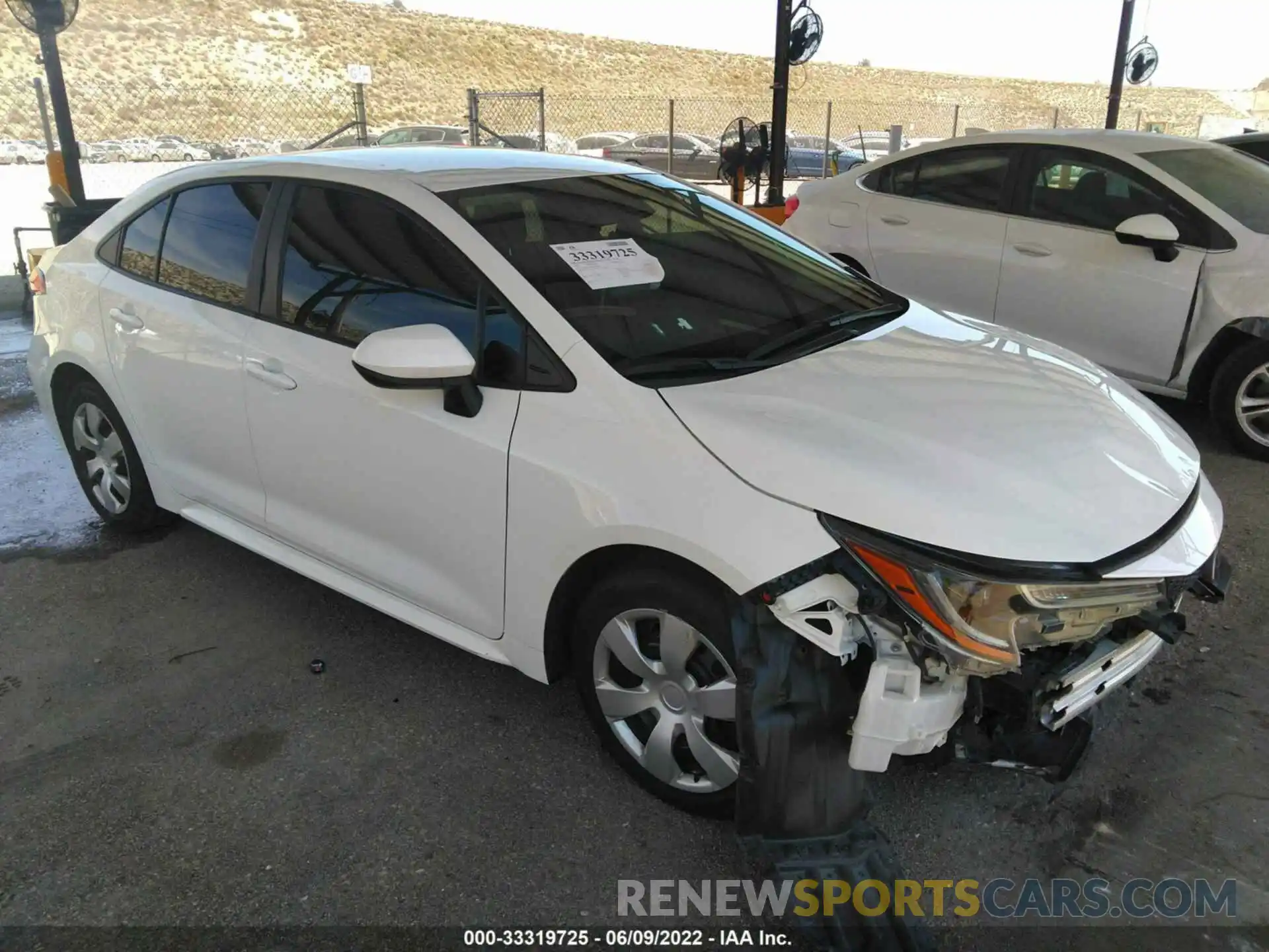 1 Photograph of a damaged car 5YFEPRAE0LP108869 TOYOTA COROLLA 2020