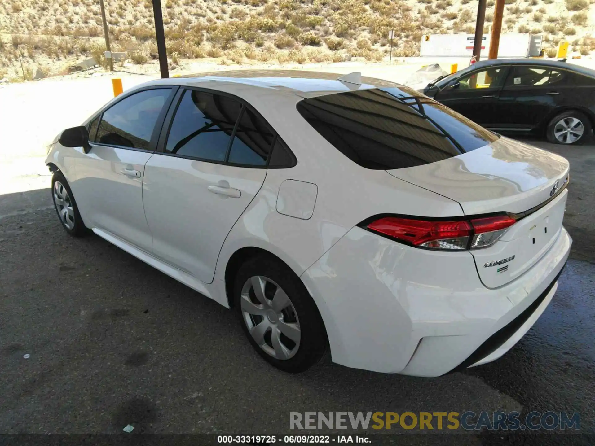 3 Photograph of a damaged car 5YFEPRAE0LP108869 TOYOTA COROLLA 2020