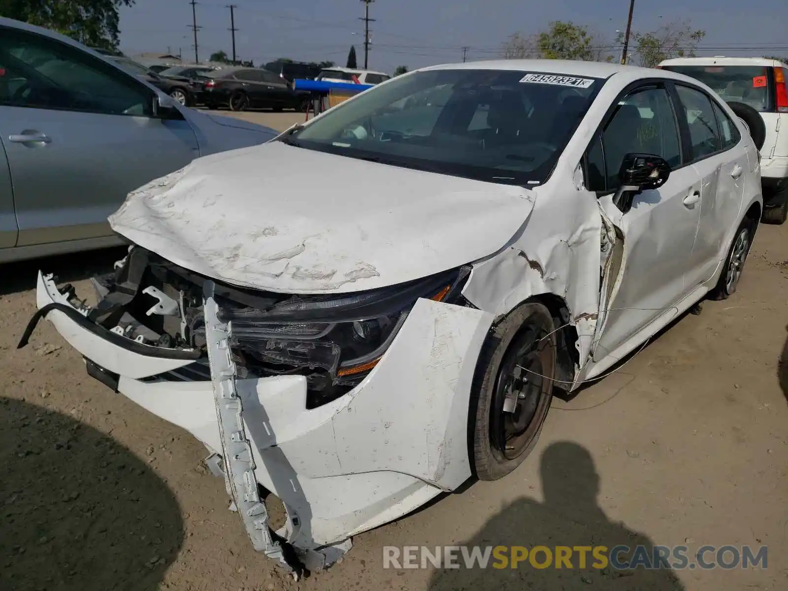 2 Photograph of a damaged car 5YFEPRAE0LP110329 TOYOTA COROLLA 2020