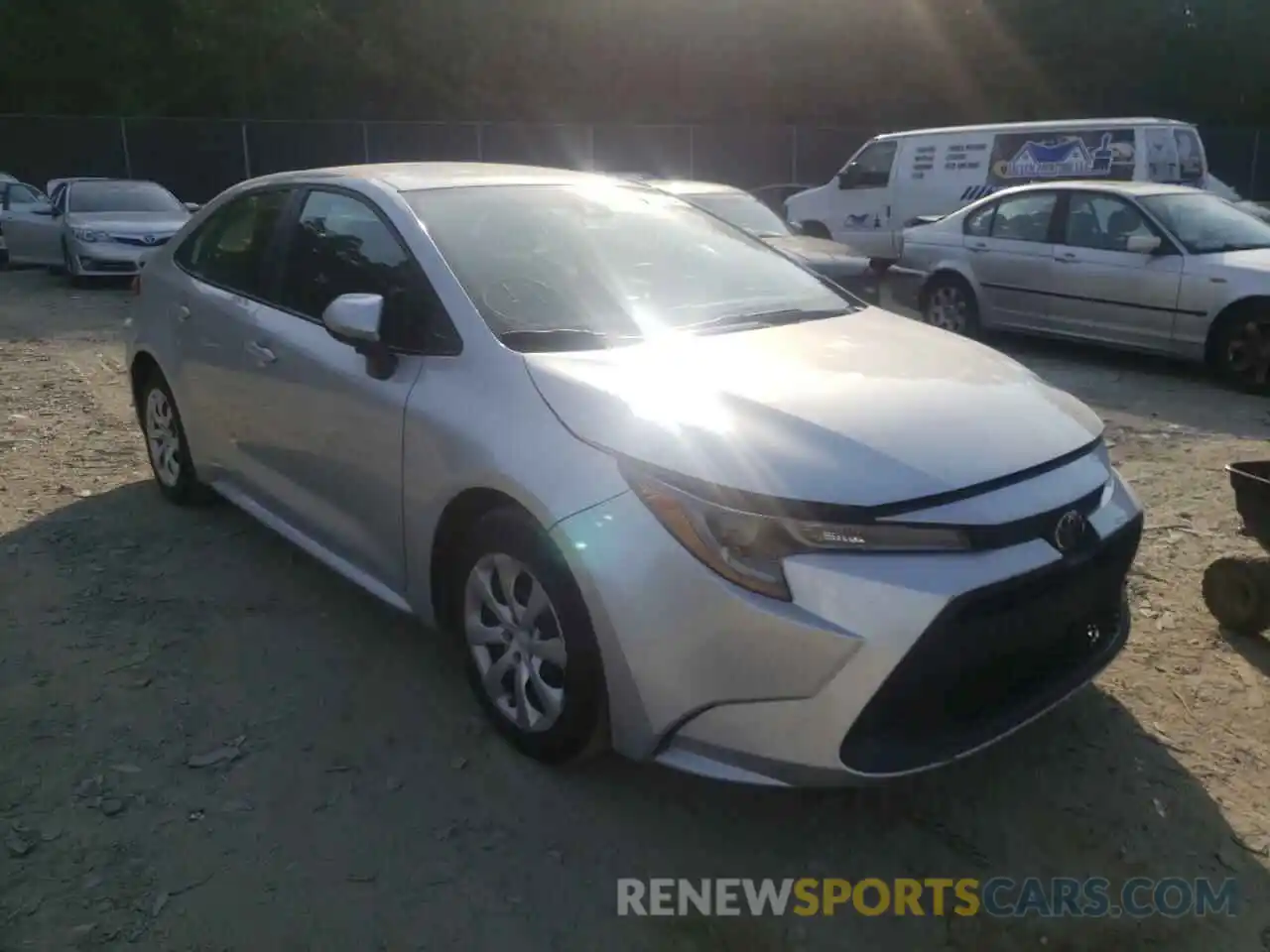 1 Photograph of a damaged car 5YFEPRAE0LP110475 TOYOTA COROLLA 2020