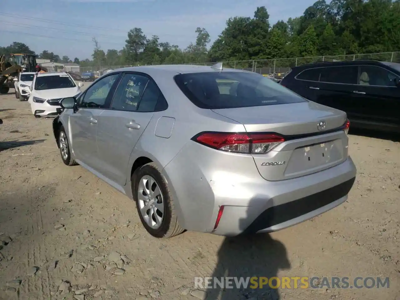 3 Photograph of a damaged car 5YFEPRAE0LP110475 TOYOTA COROLLA 2020