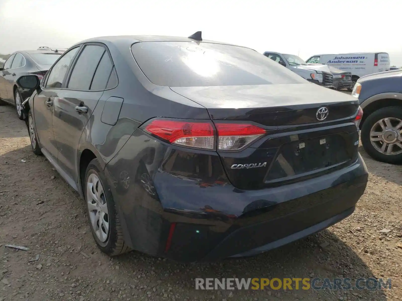 3 Photograph of a damaged car 5YFEPRAE0LP113909 TOYOTA COROLLA 2020