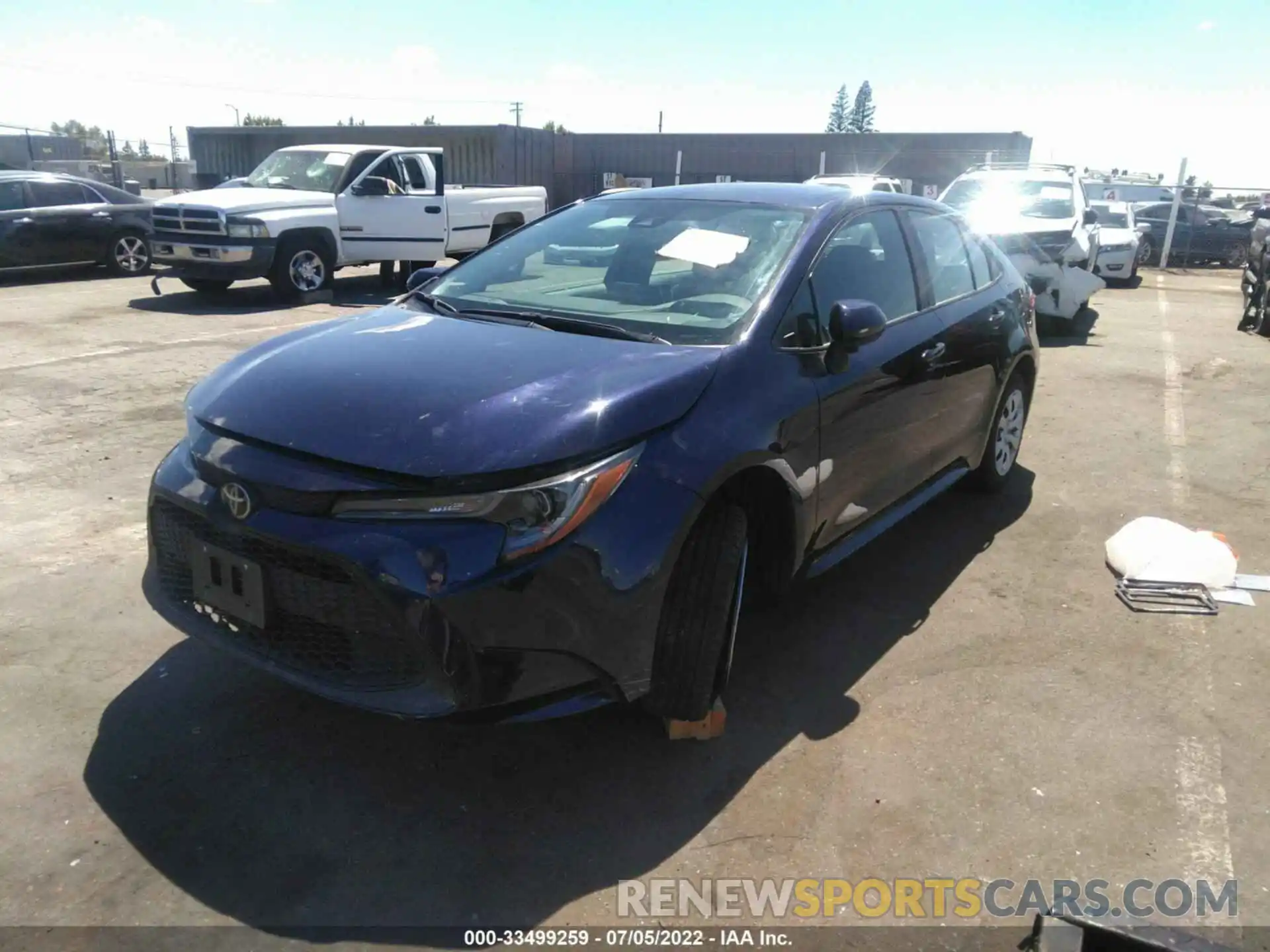 2 Photograph of a damaged car 5YFEPRAE0LP114171 TOYOTA COROLLA 2020