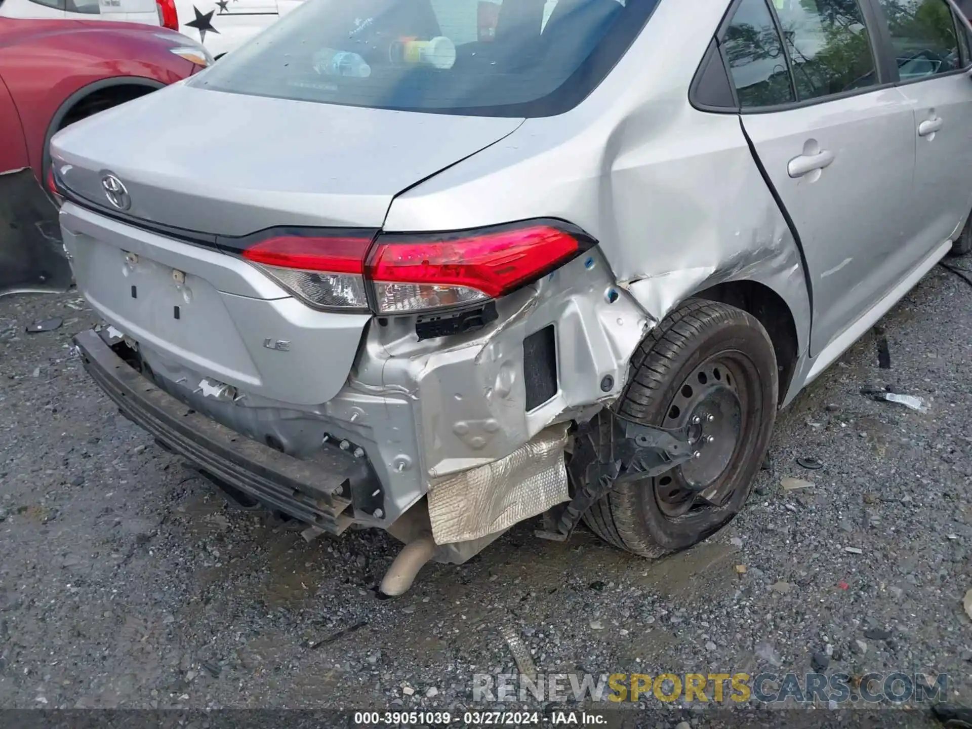 6 Photograph of a damaged car 5YFEPRAE0LP114851 TOYOTA COROLLA 2020