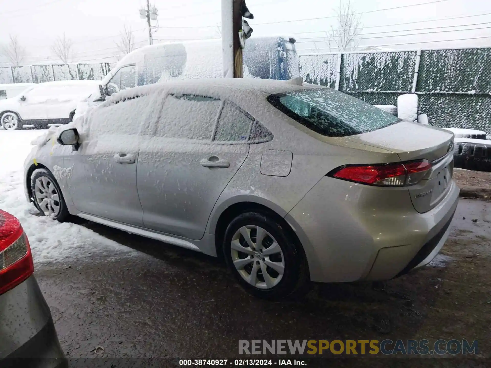 14 Photograph of a damaged car 5YFEPRAE0LP115420 TOYOTA COROLLA 2020