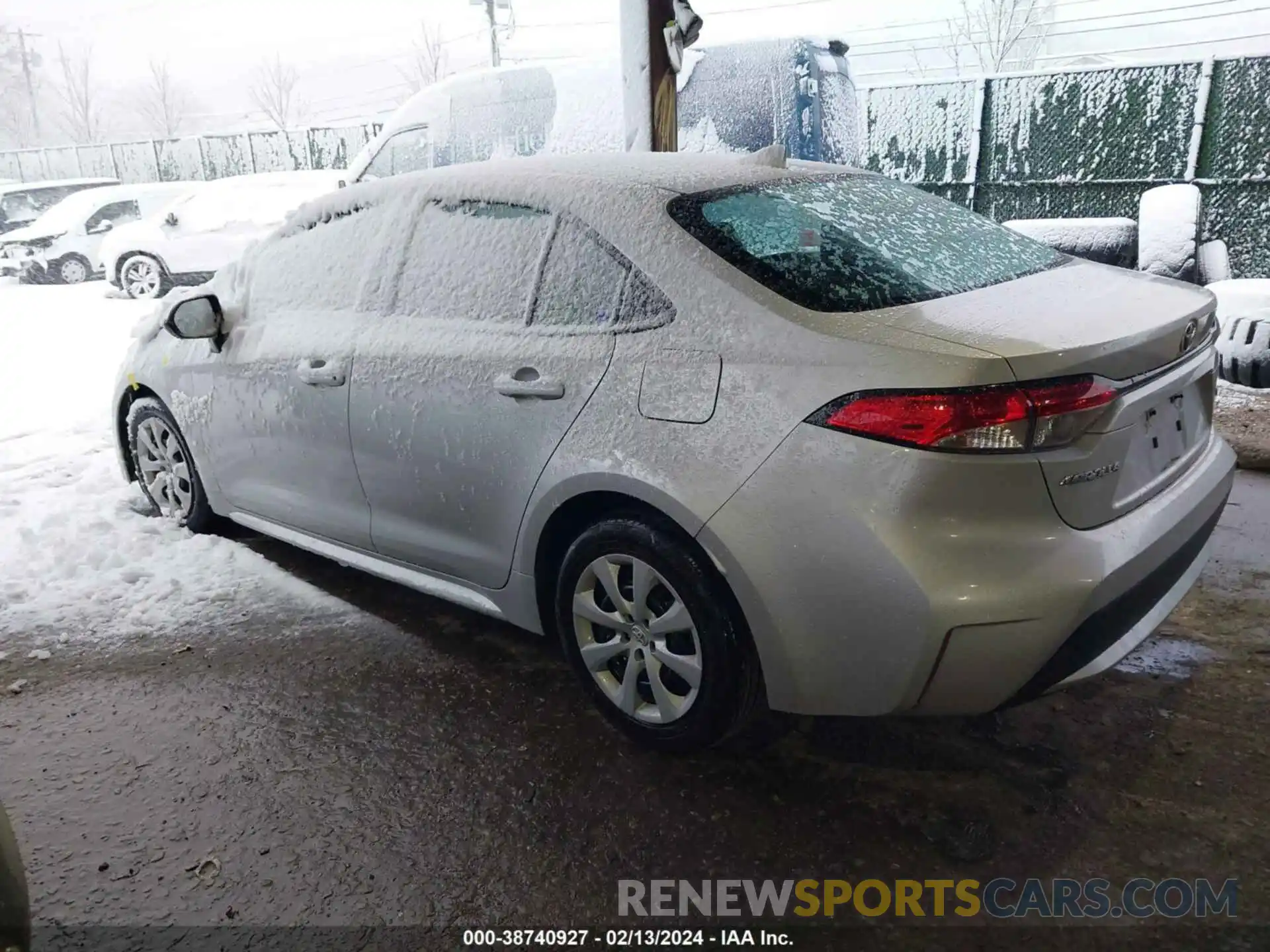 3 Photograph of a damaged car 5YFEPRAE0LP115420 TOYOTA COROLLA 2020