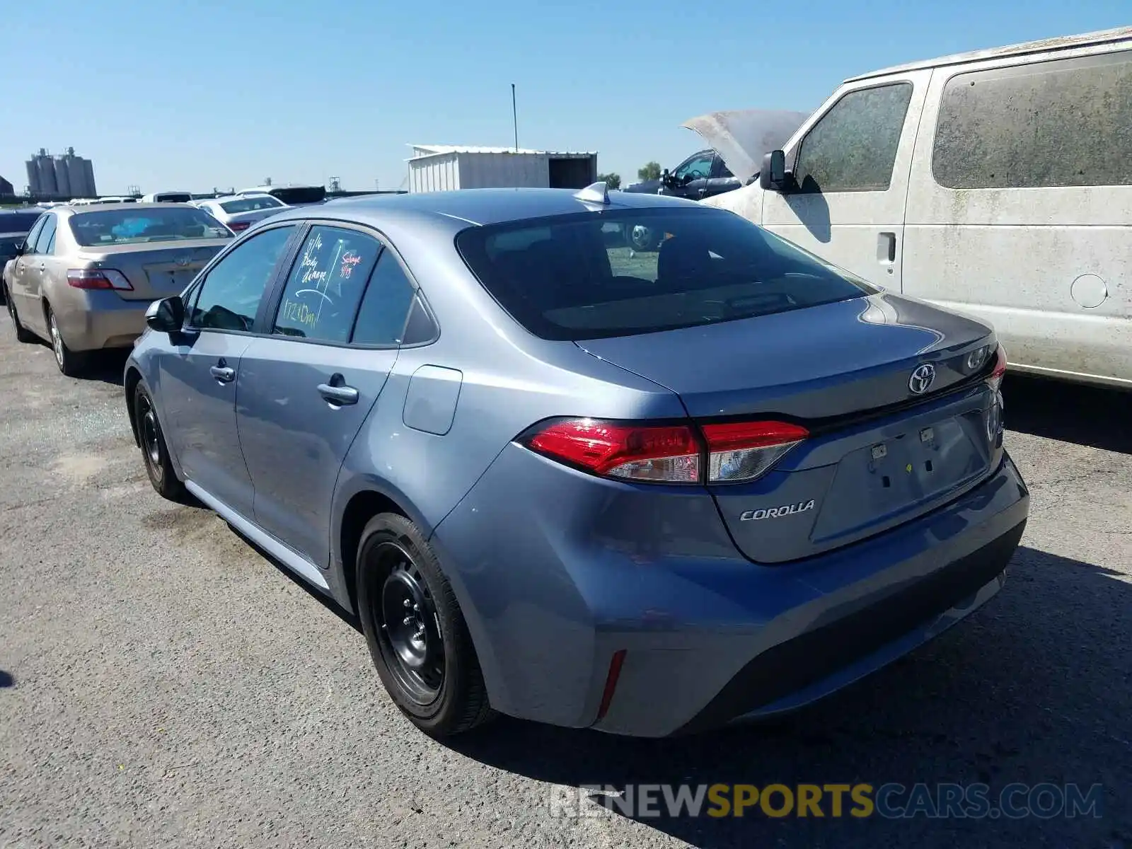 3 Photograph of a damaged car 5YFEPRAE0LP116986 TOYOTA COROLLA 2020