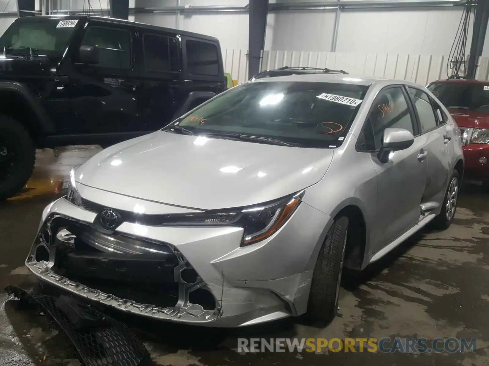 2 Photograph of a damaged car 5YFEPRAE0LP117247 TOYOTA COROLLA 2020