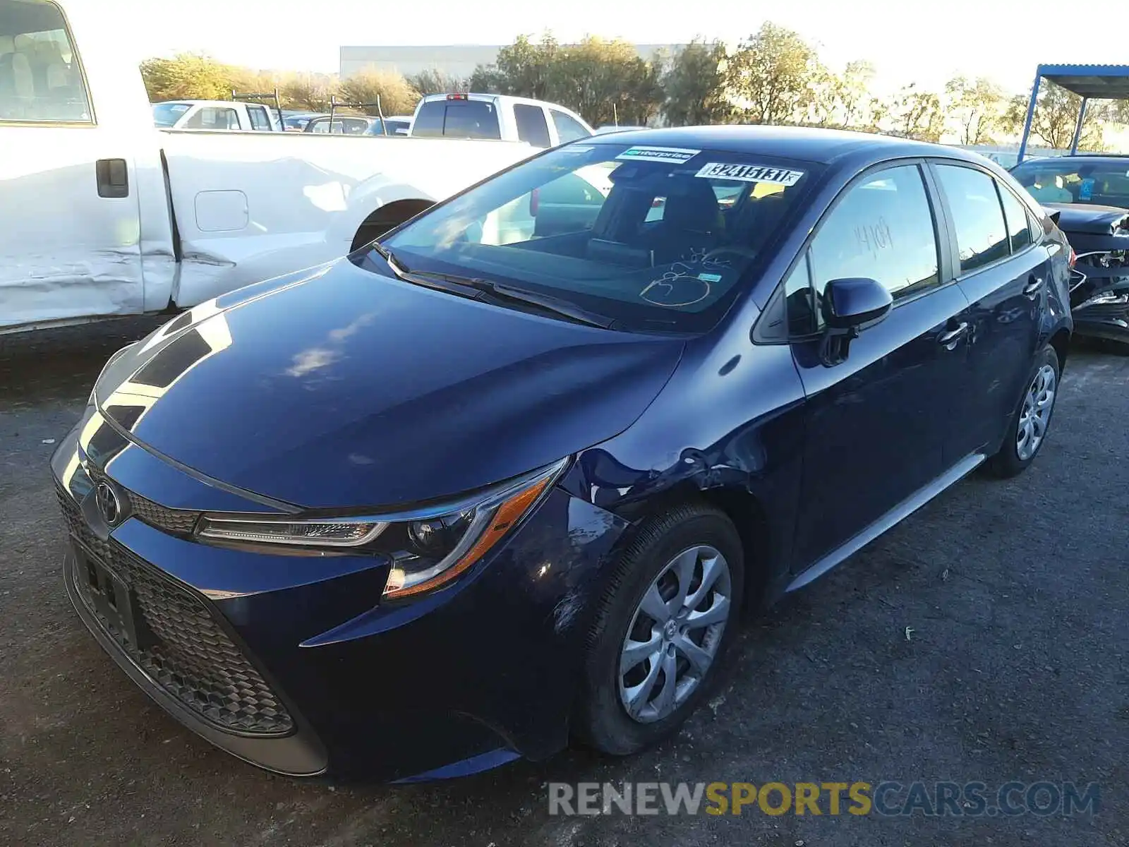 2 Photograph of a damaged car 5YFEPRAE0LP118026 TOYOTA COROLLA 2020