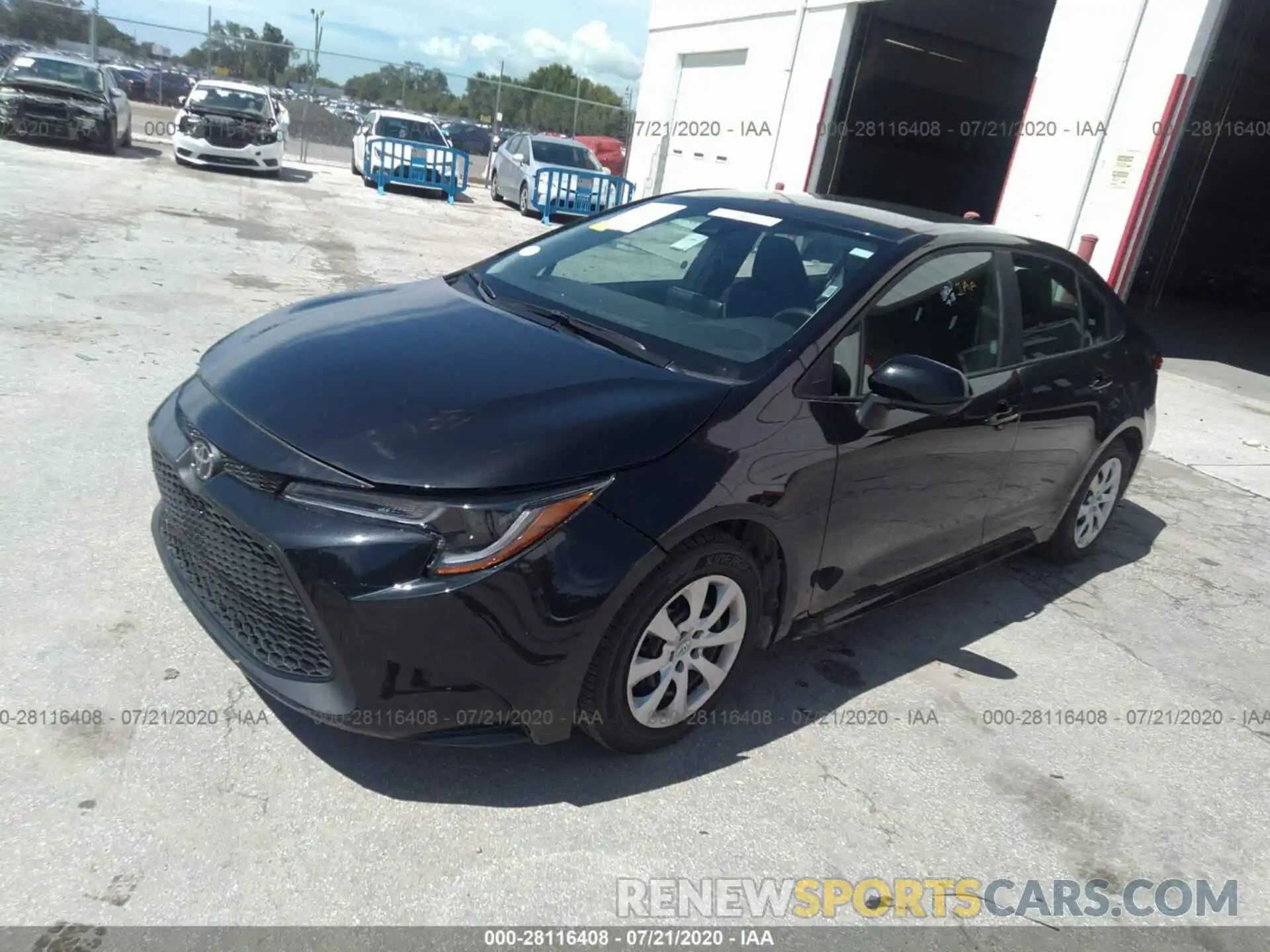 2 Photograph of a damaged car 5YFEPRAE0LP118320 TOYOTA COROLLA 2020